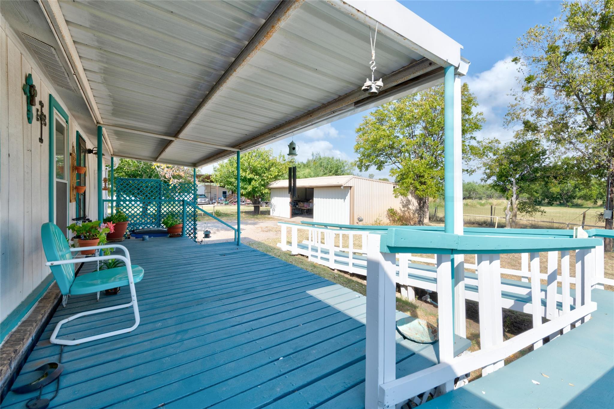 main property photo 23