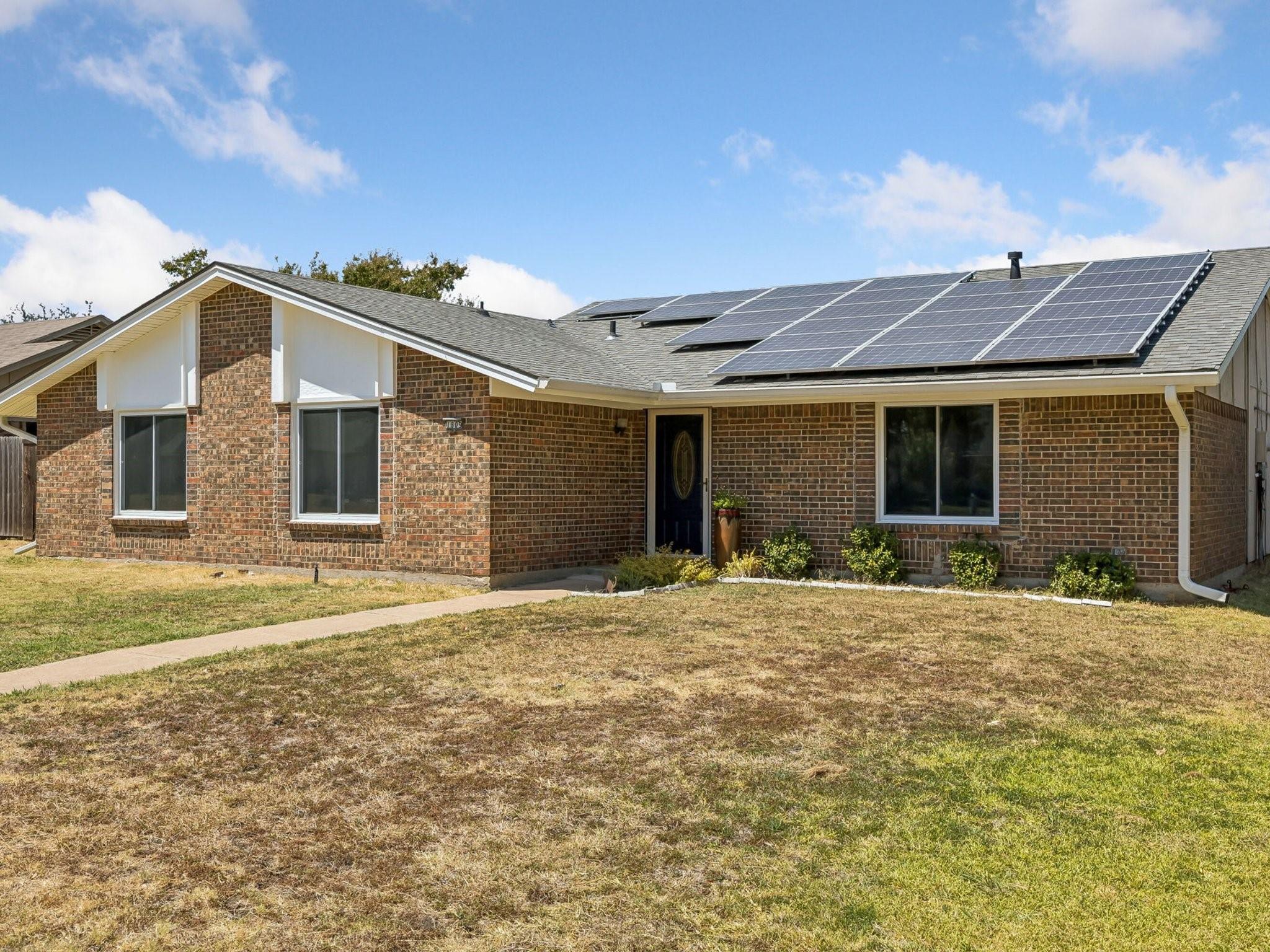 main property photo 24