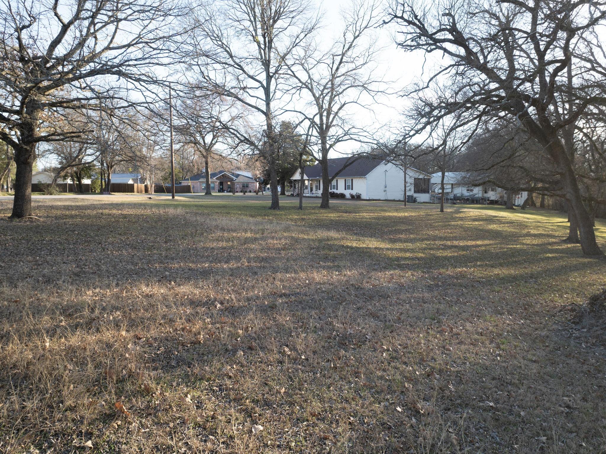main property photo 10