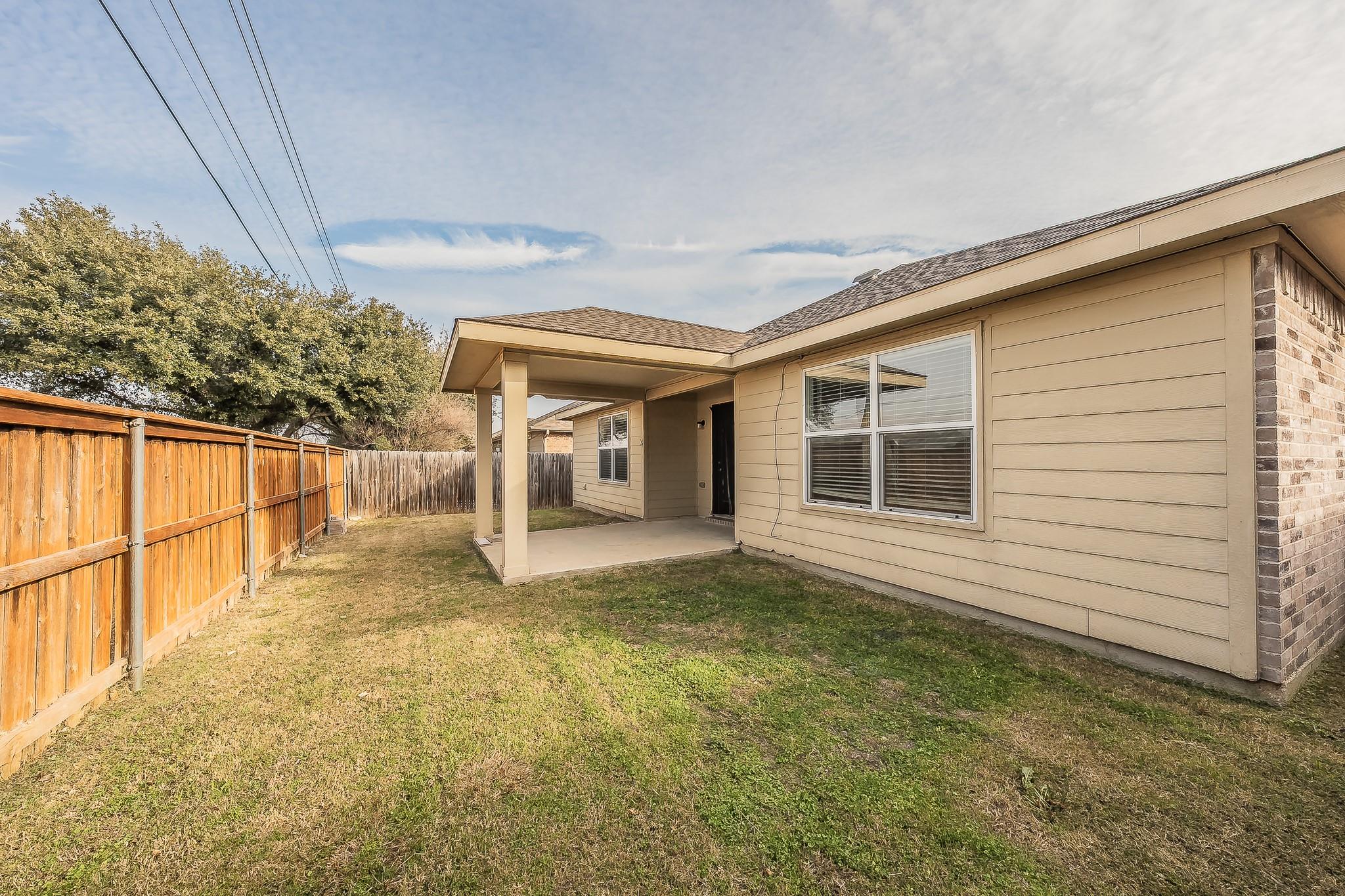 main property photo 25