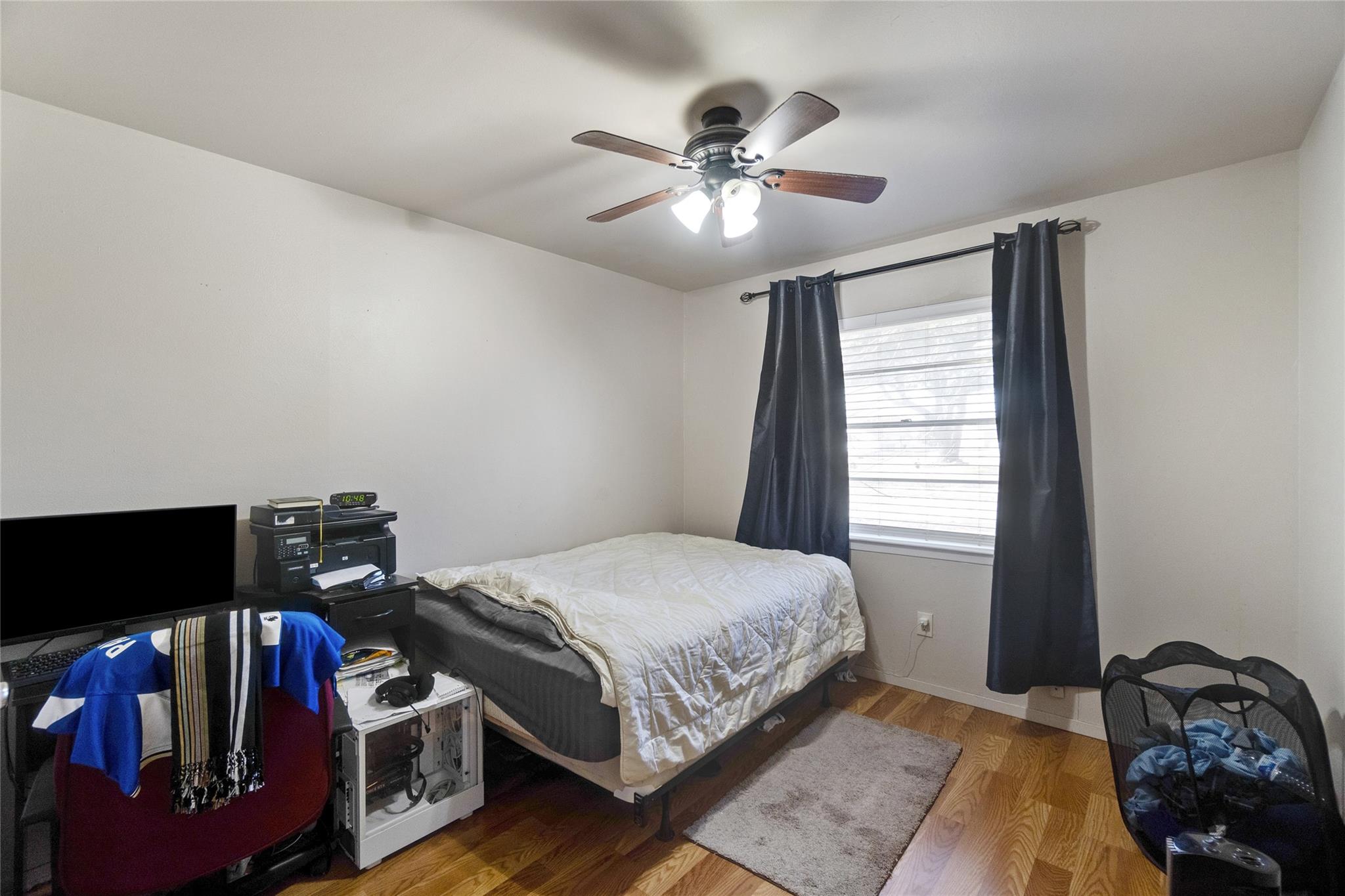 main property photo 17