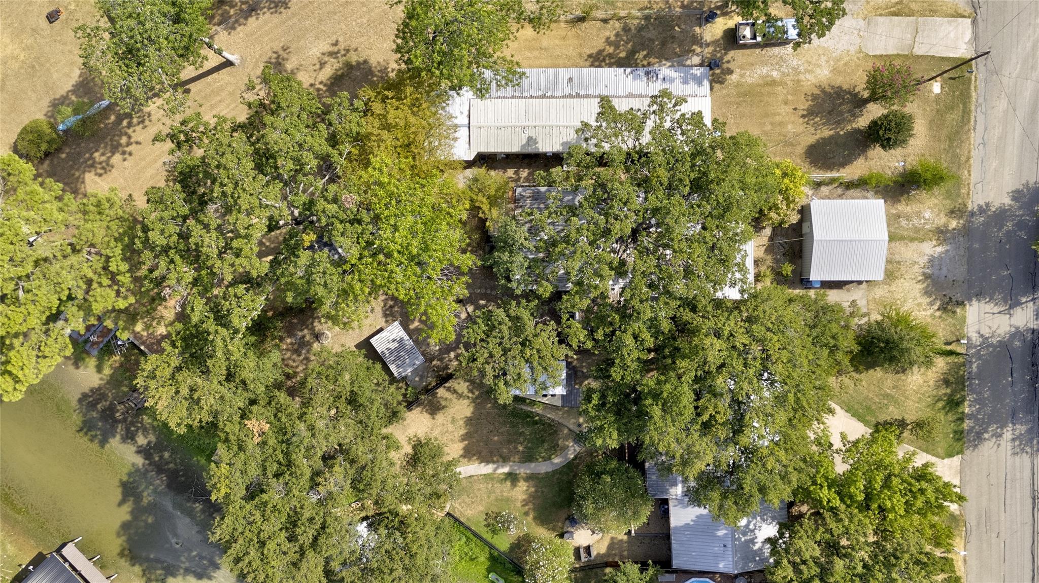 main property photo 26
