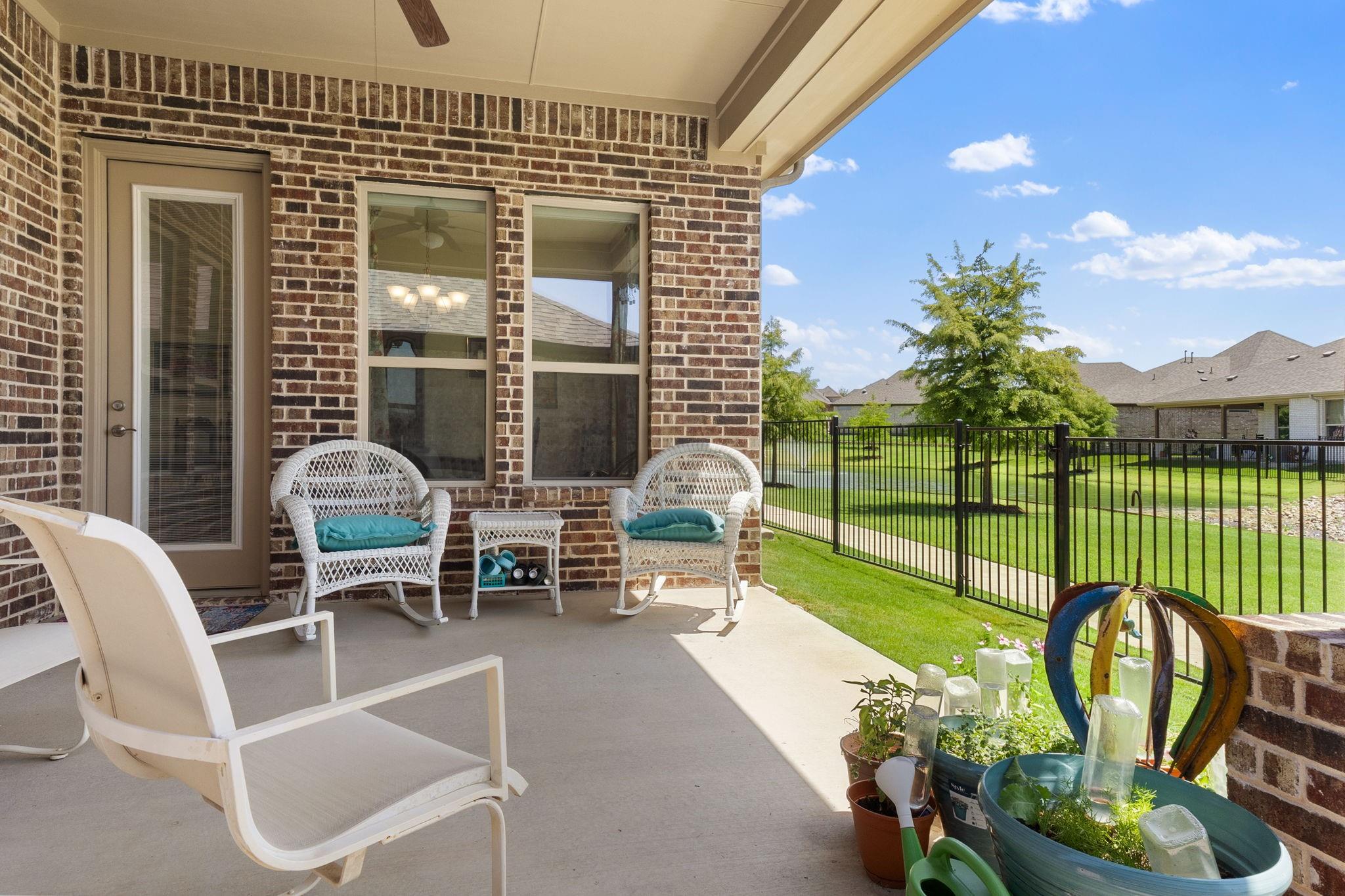 main property photo 27