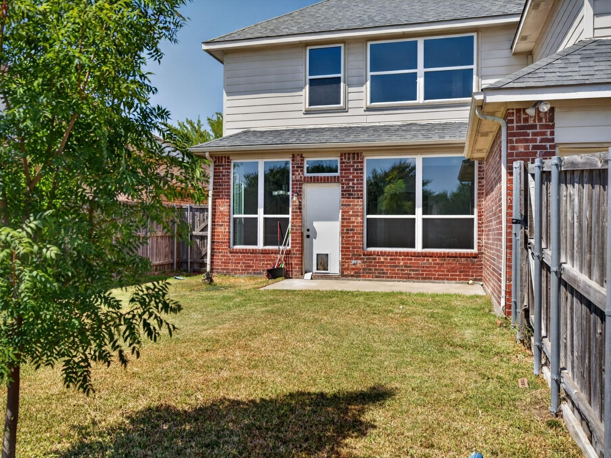 main property photo 38