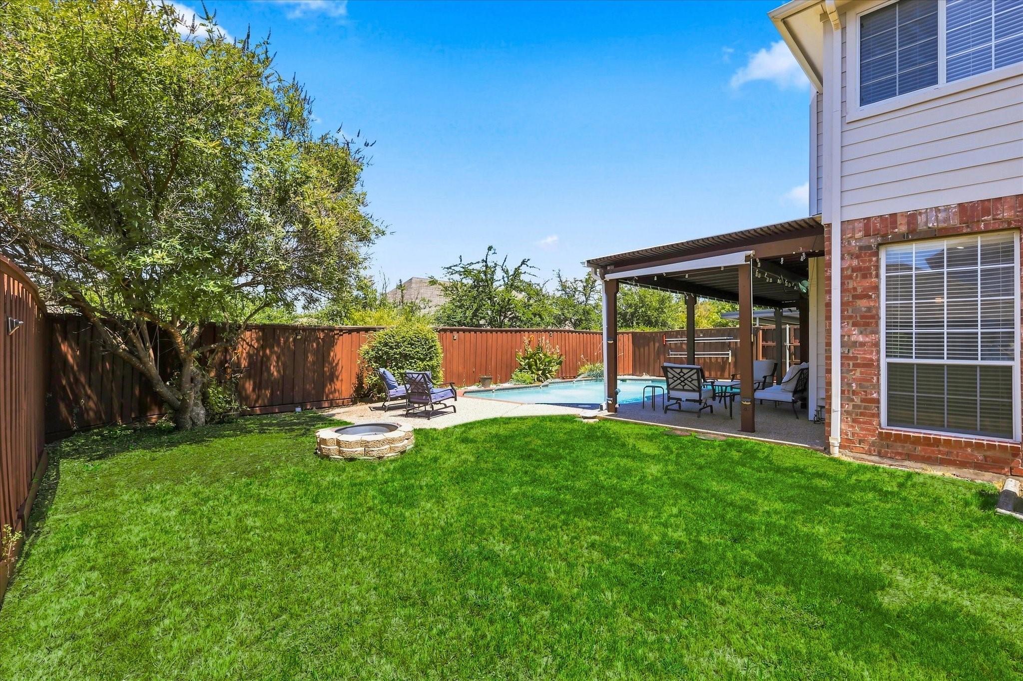 main property photo 22