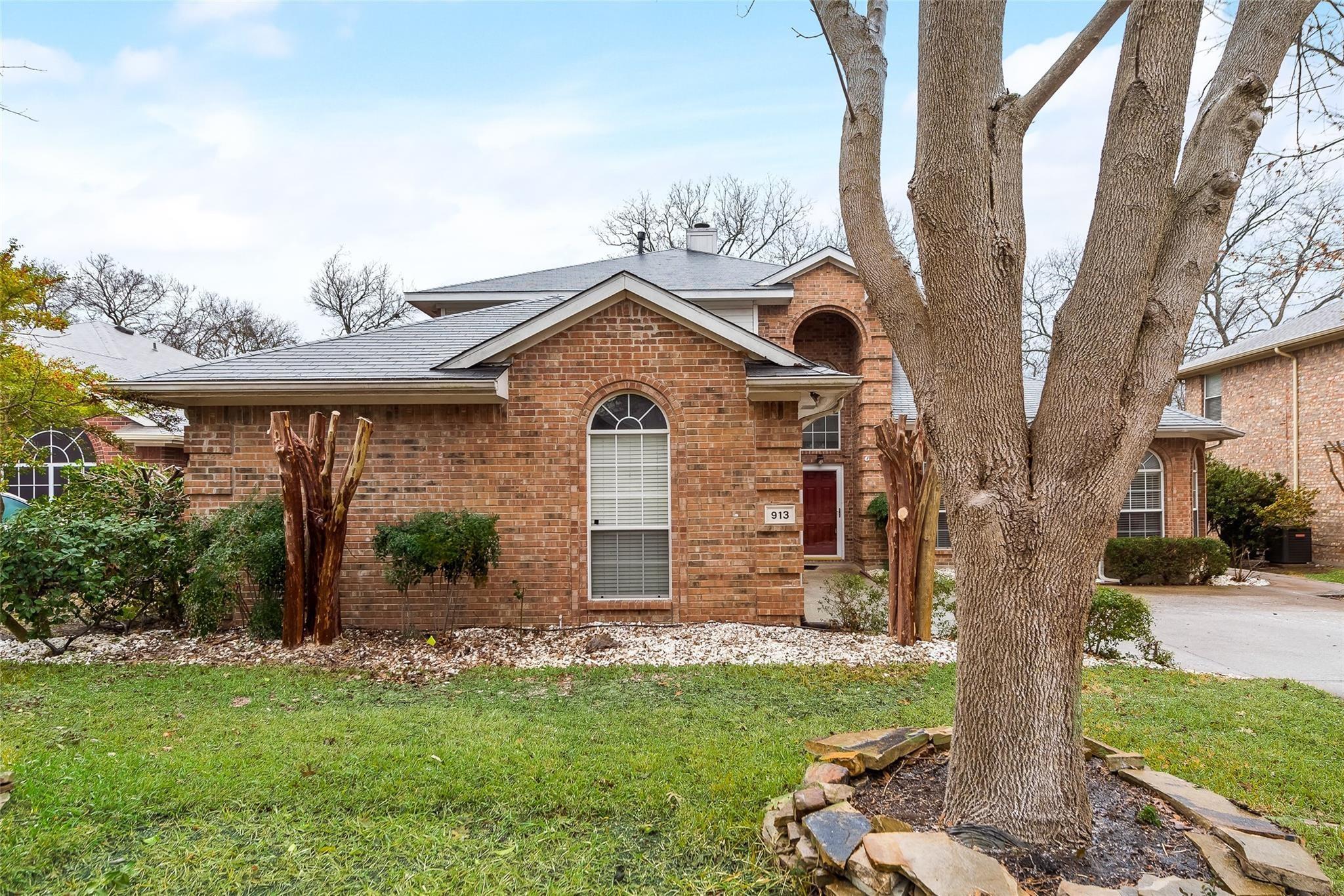 main property photo 5