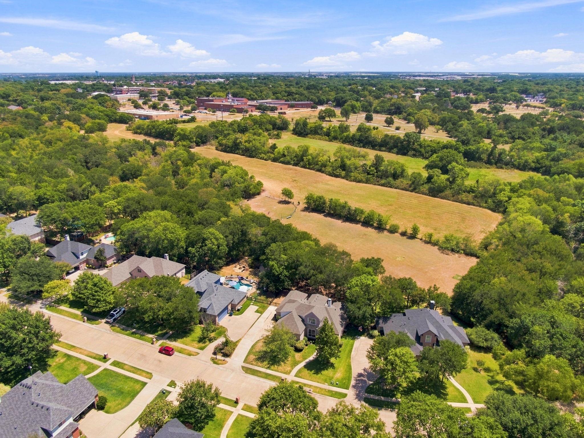 main property photo 12