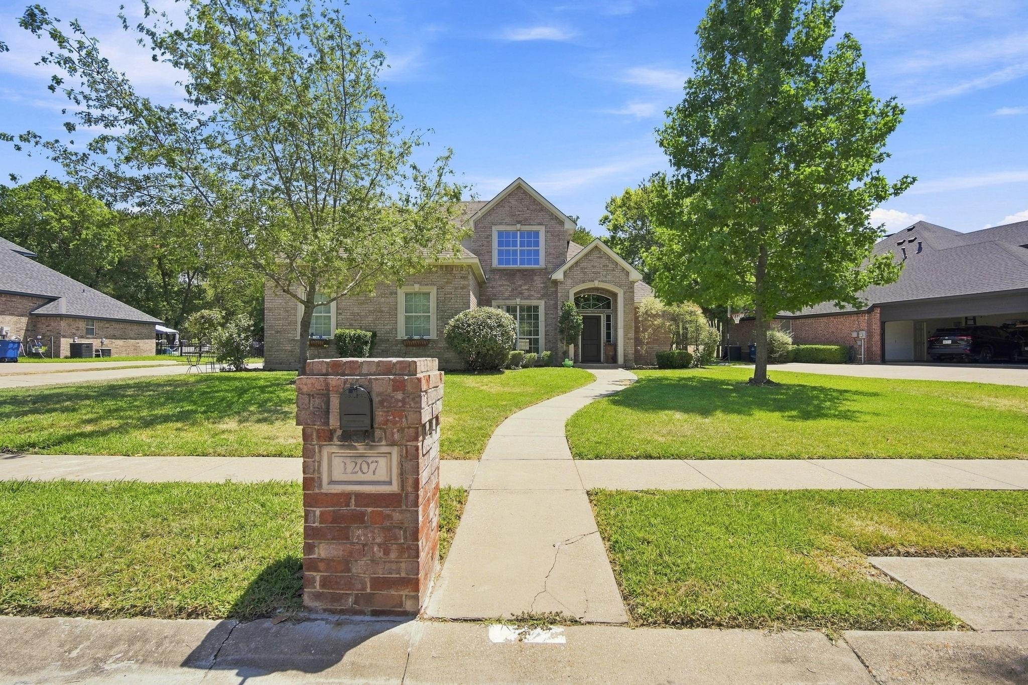 main property photo 7