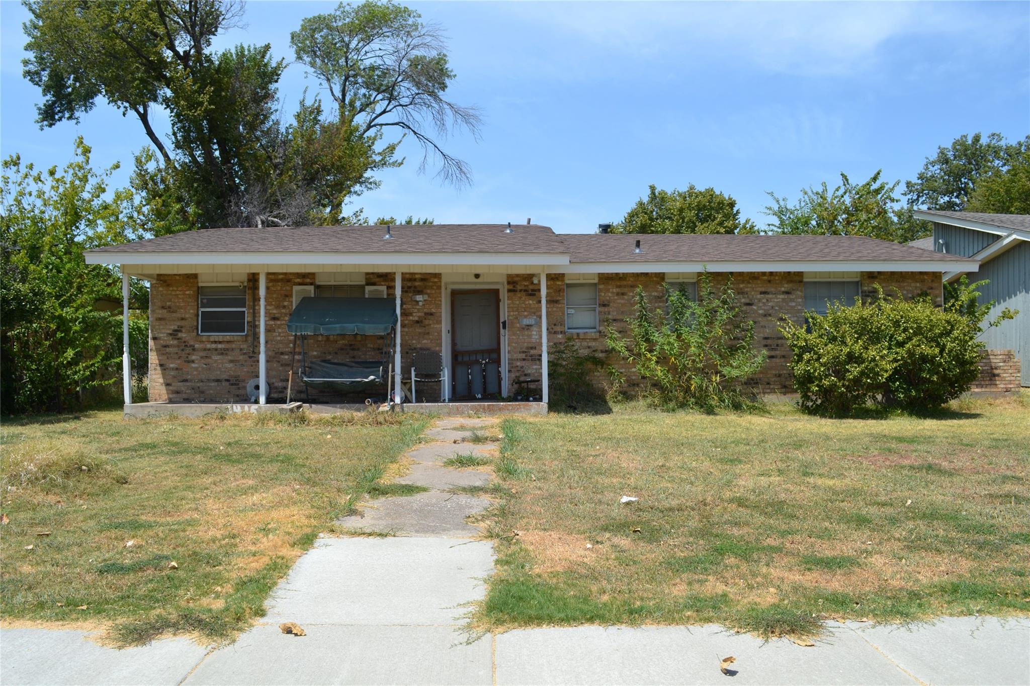 main property photo 0