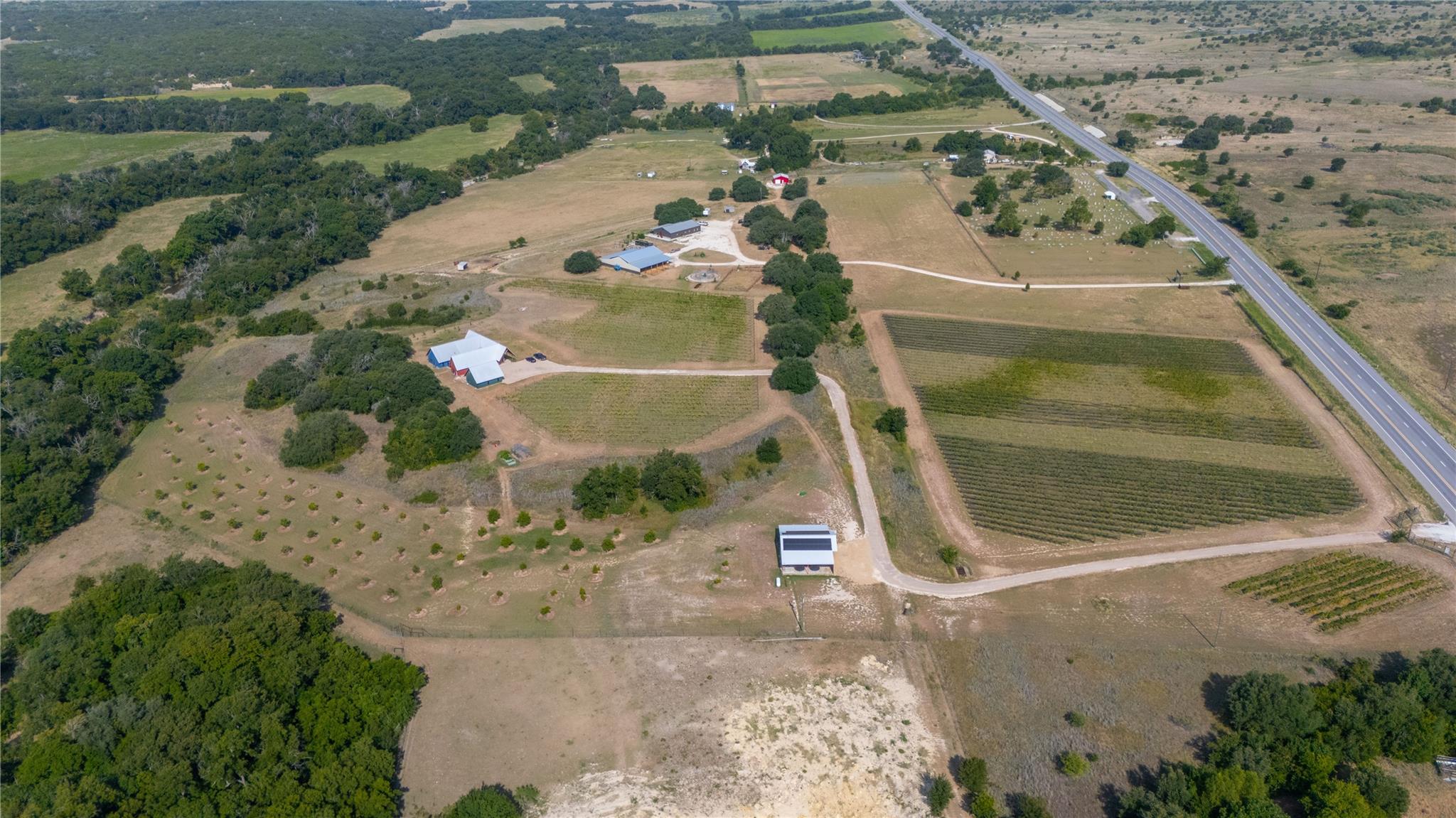 main property photo 31