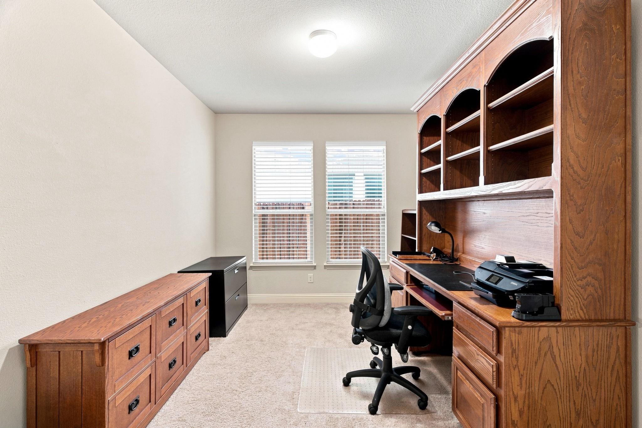 main property photo 16