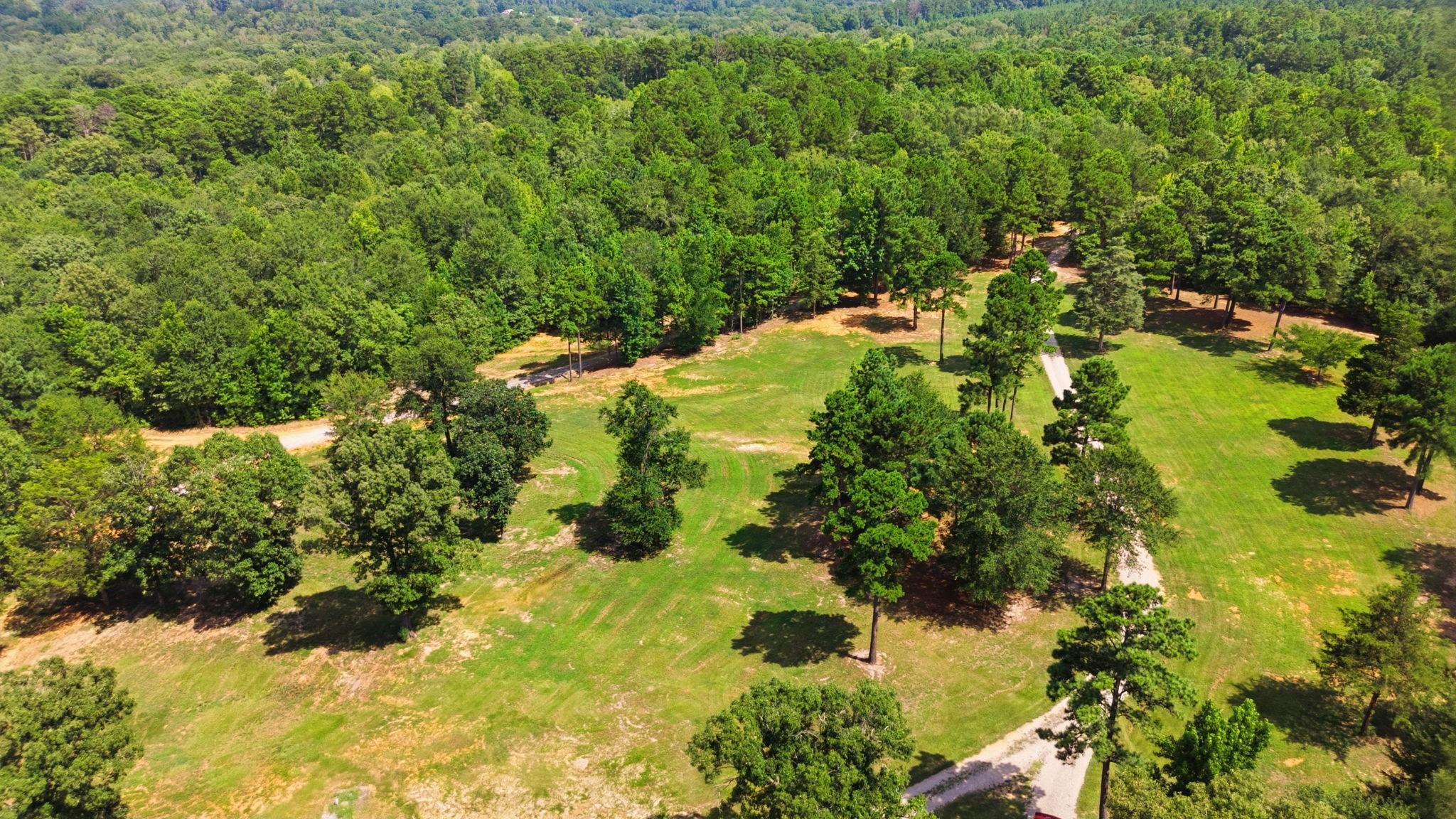 main property photo 32