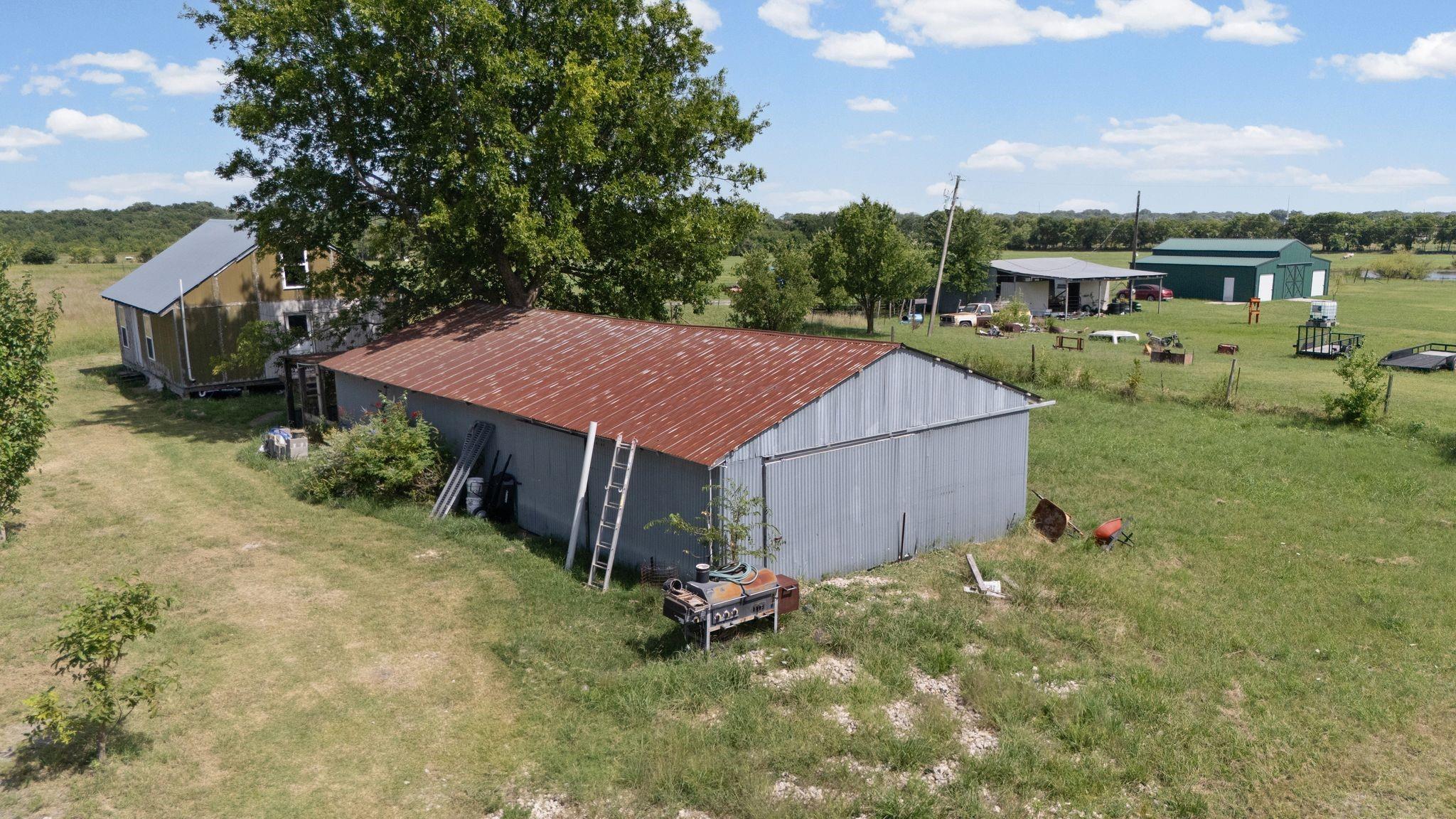 main property photo 38