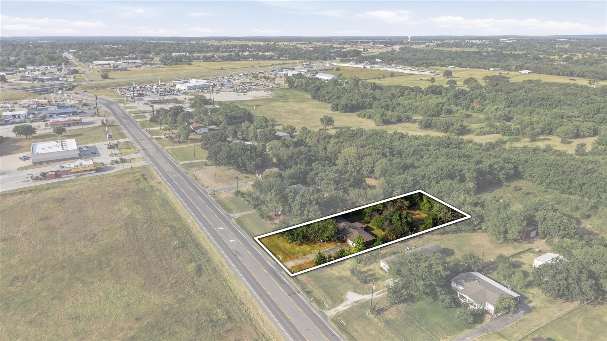 main property photo 13