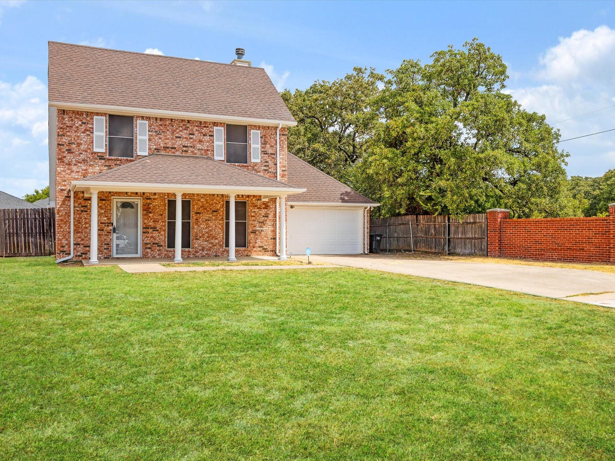 main property photo 30