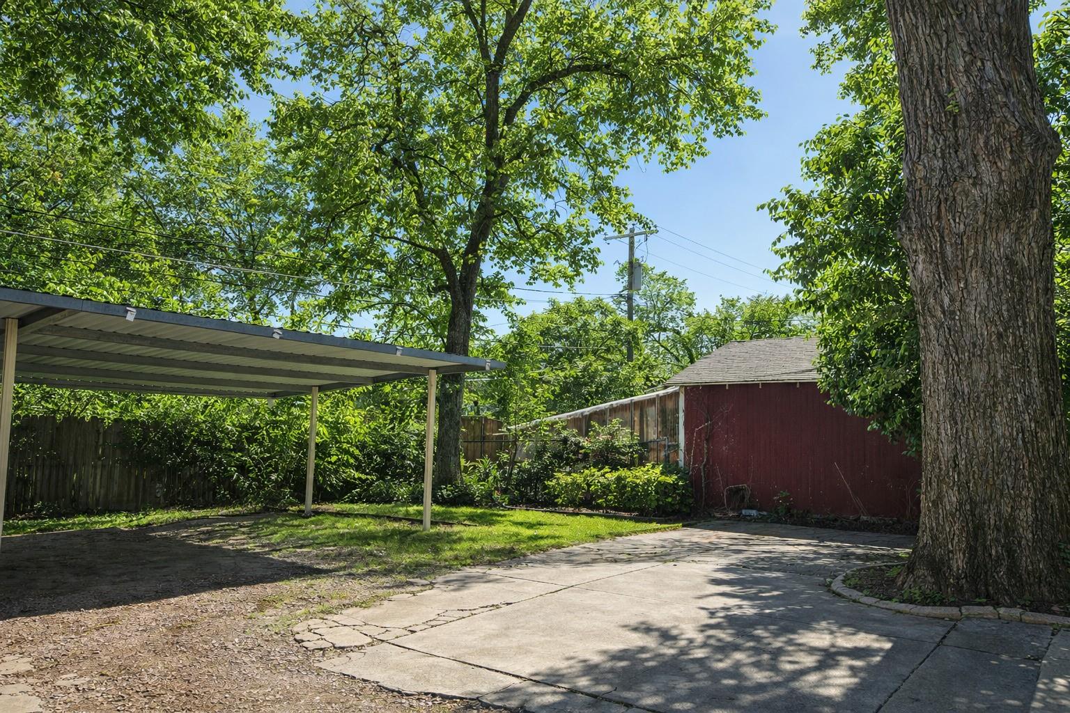 main property photo 11