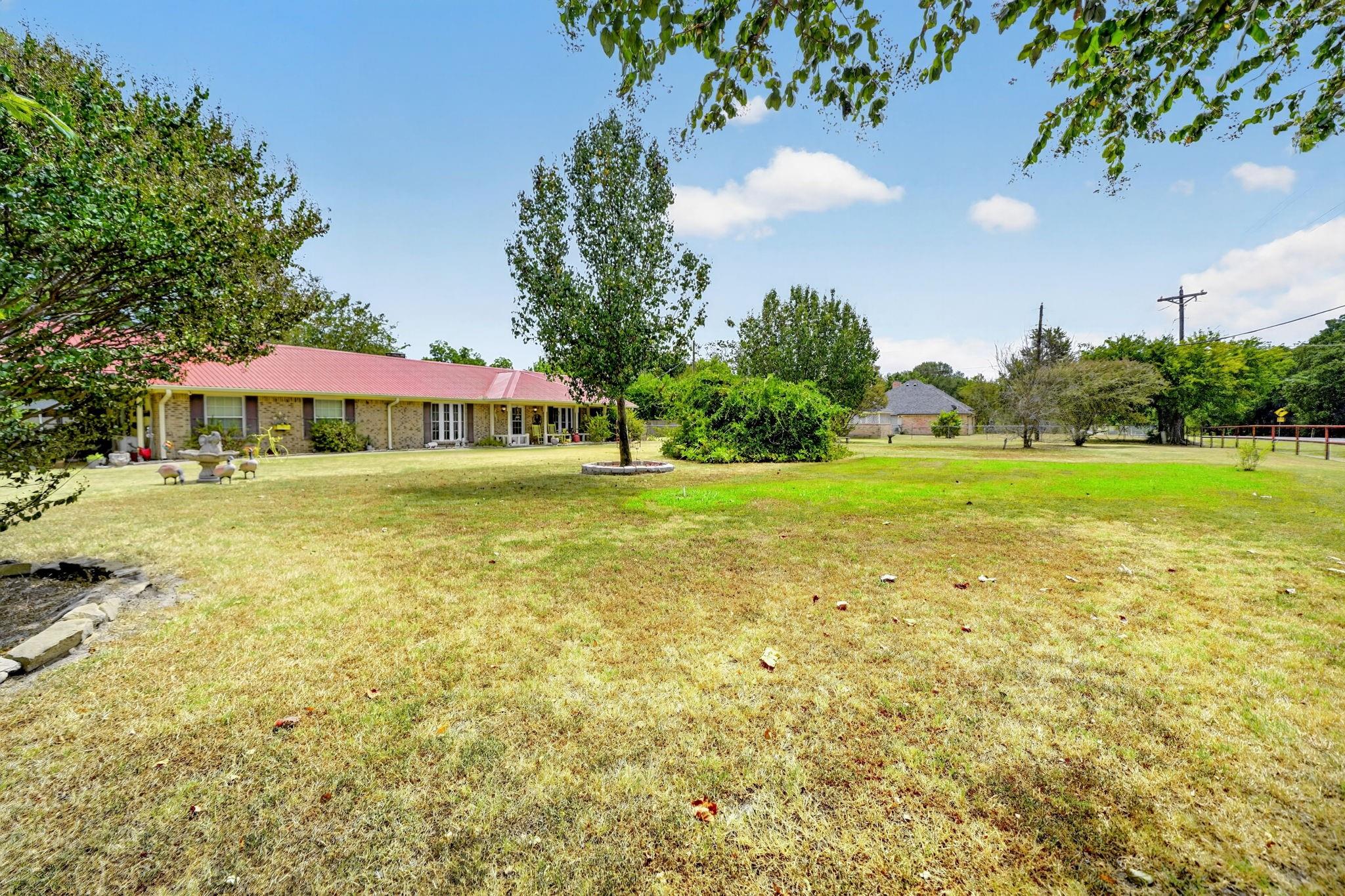 main property photo 26
