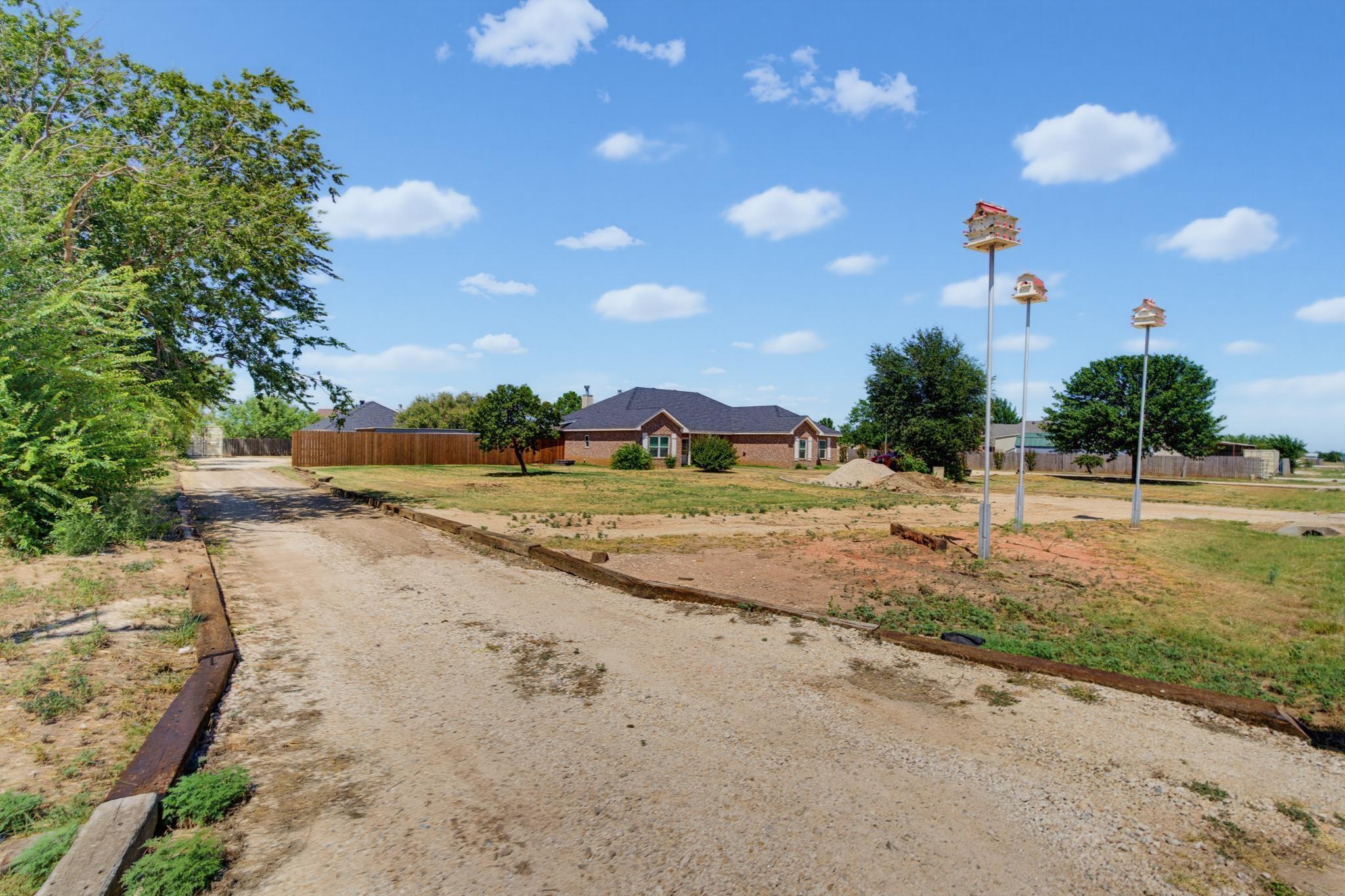 main property photo 36