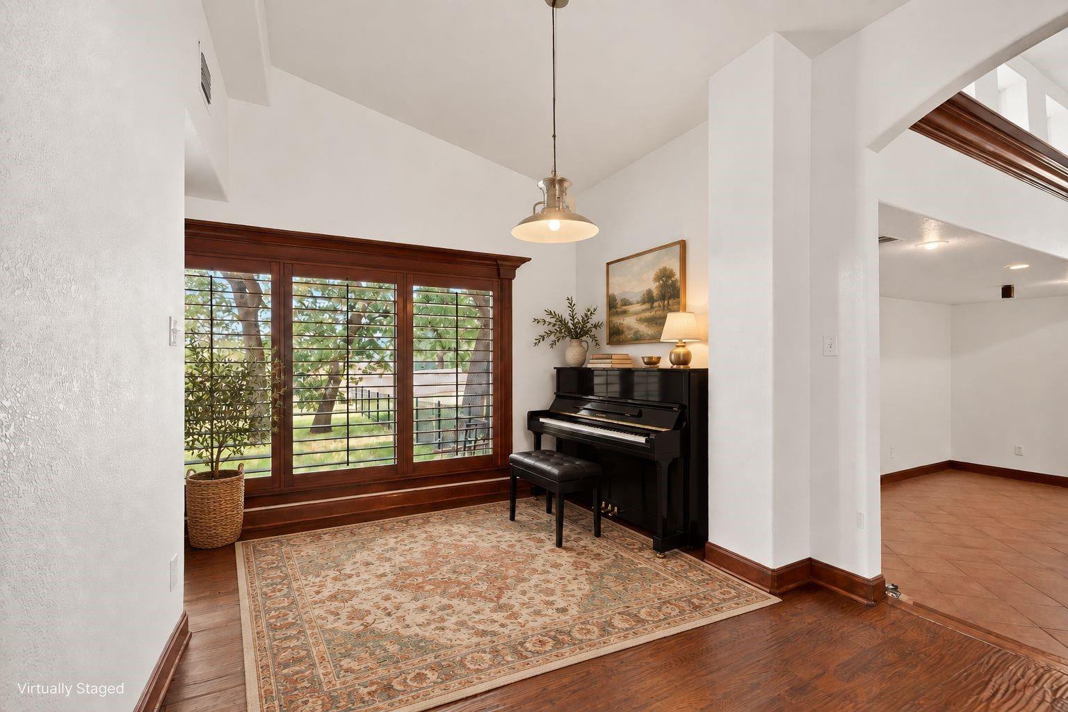 main property photo 12