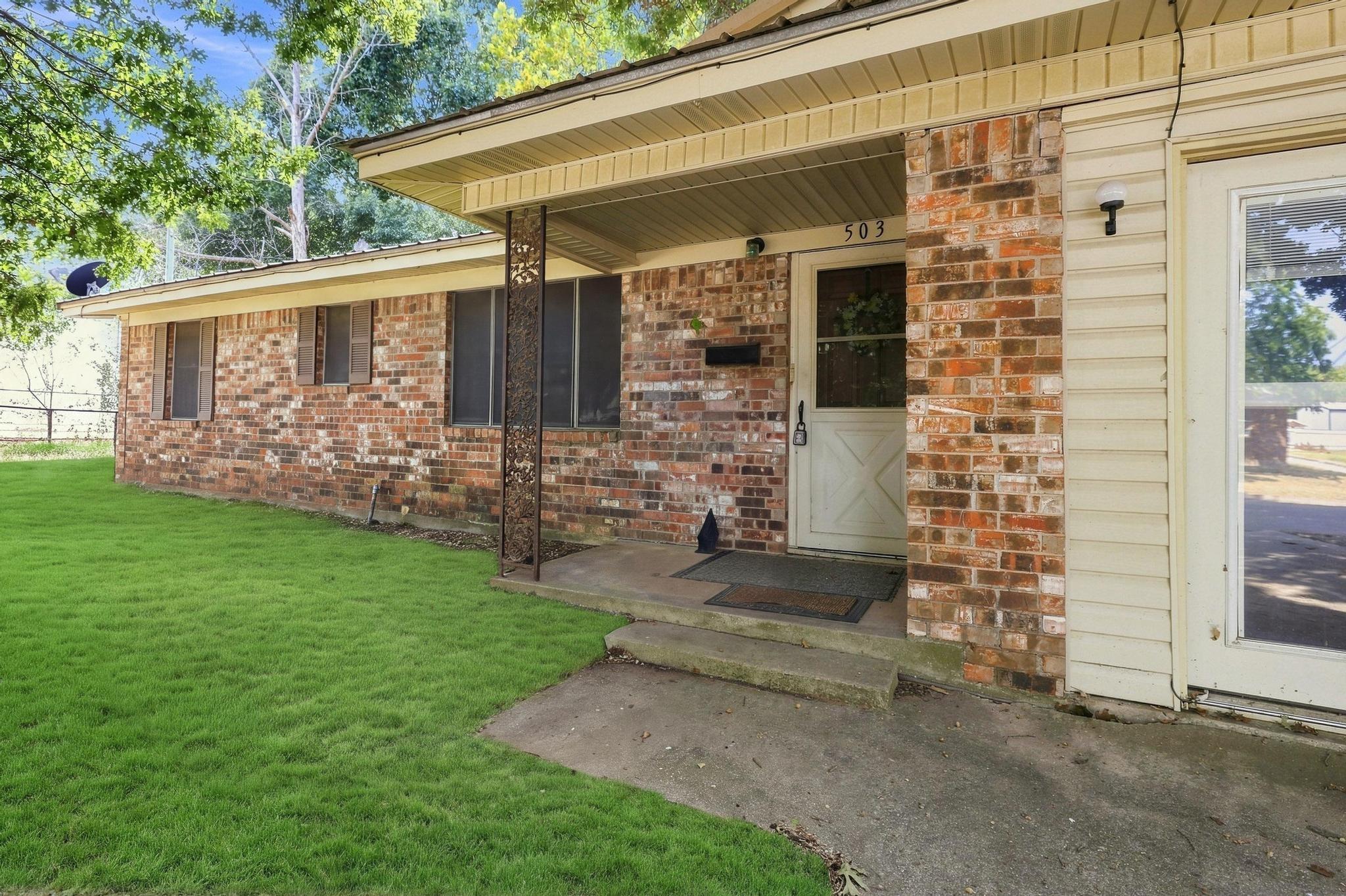 main property photo 1