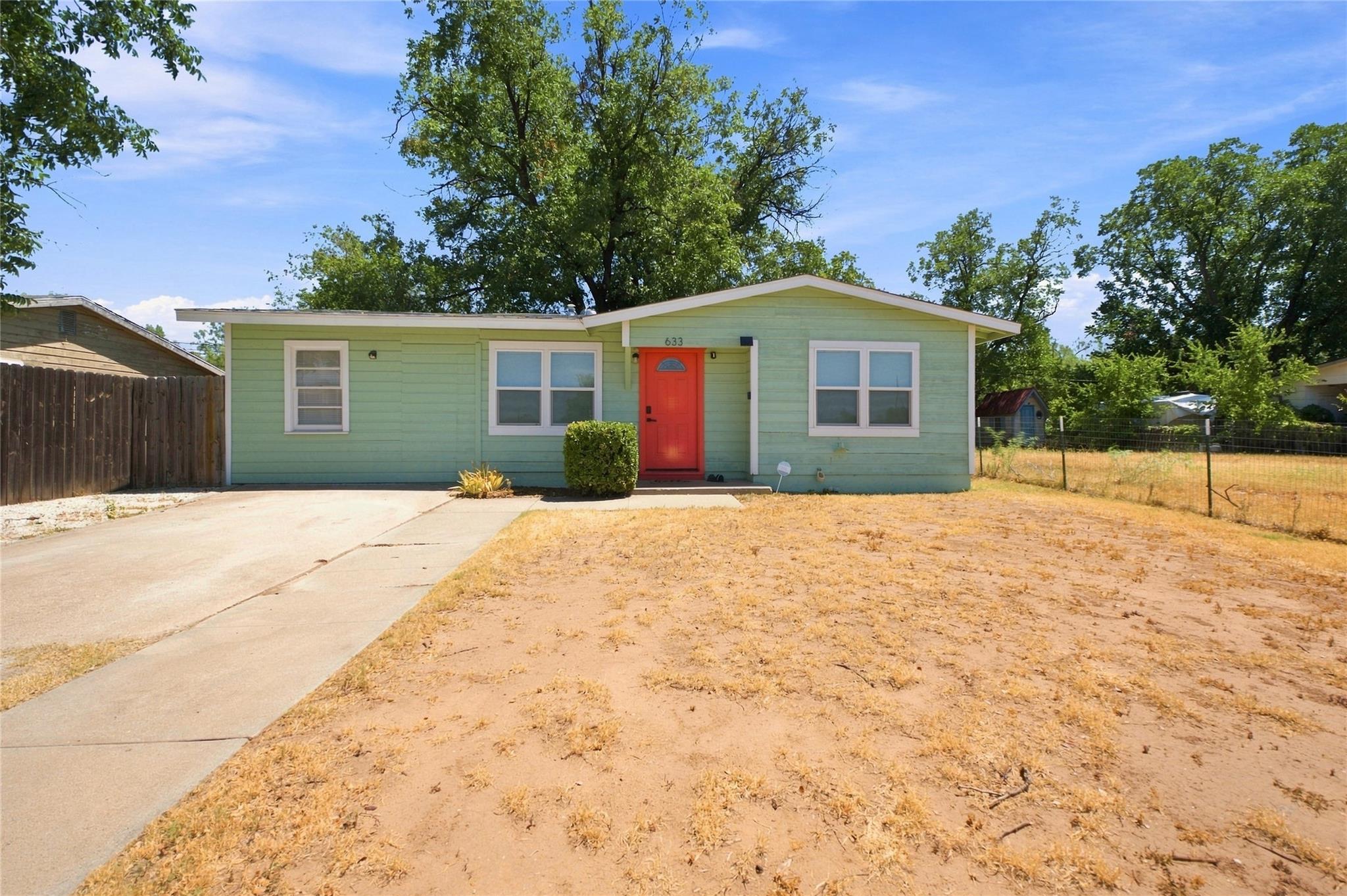 main property photo 2