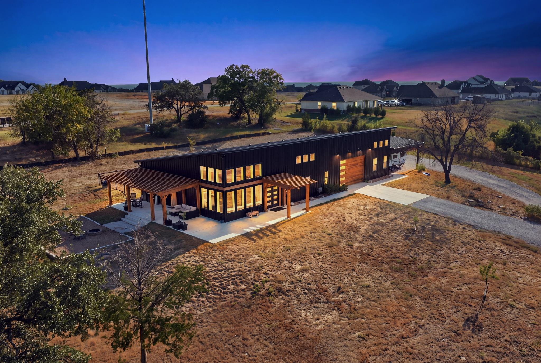 main property photo 1