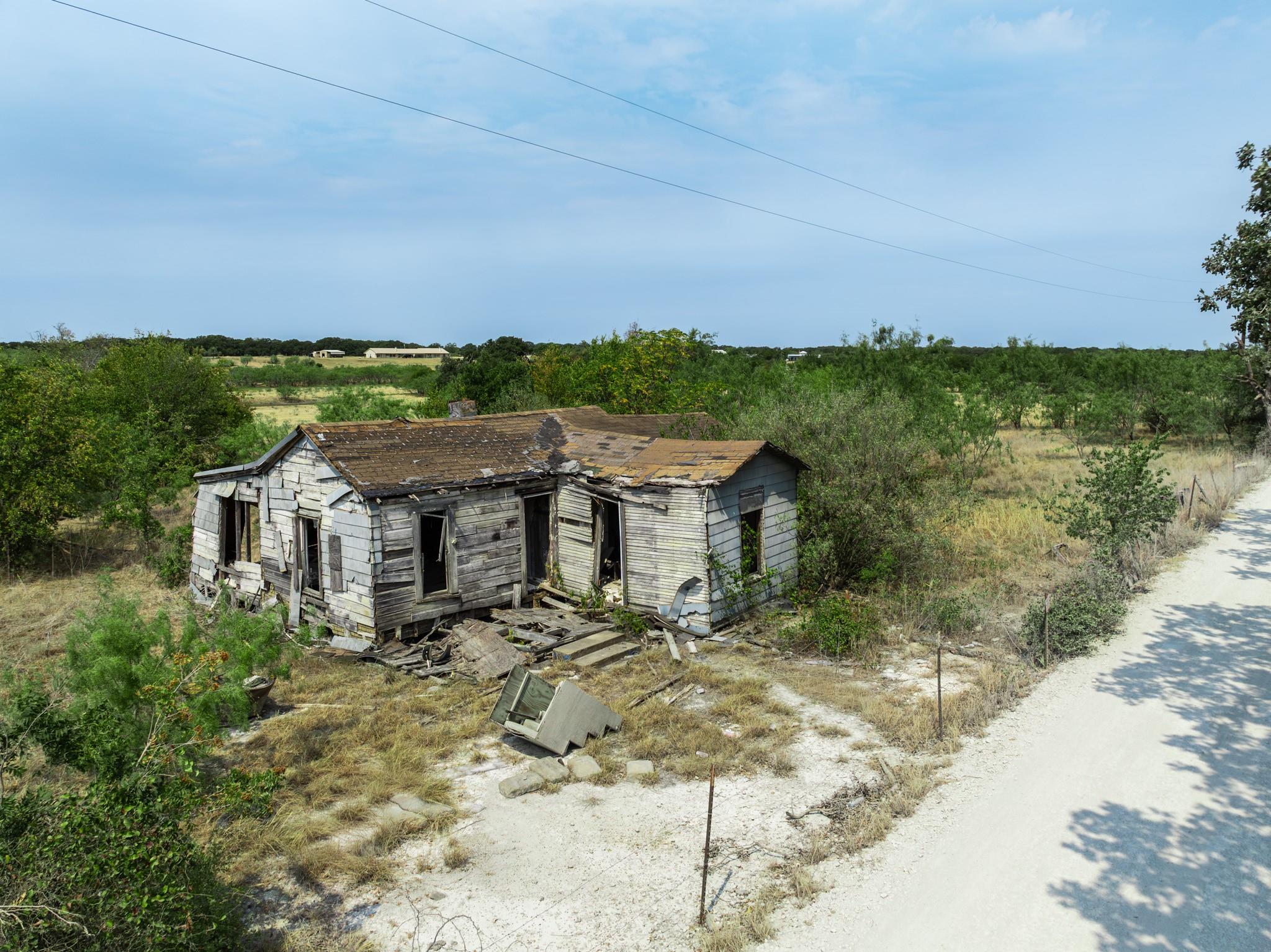 main property photo 15