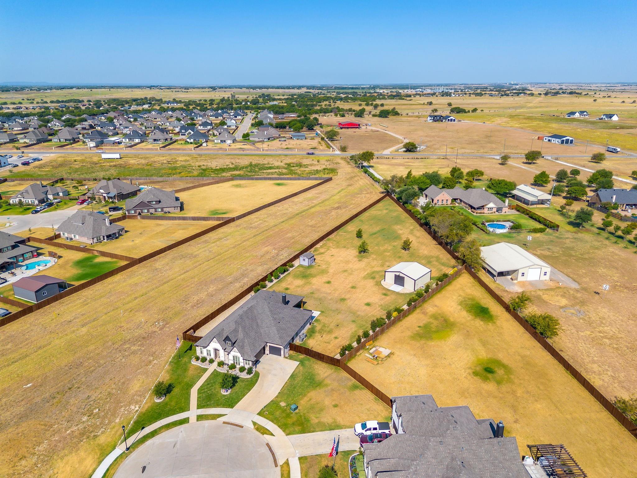 main property photo 38