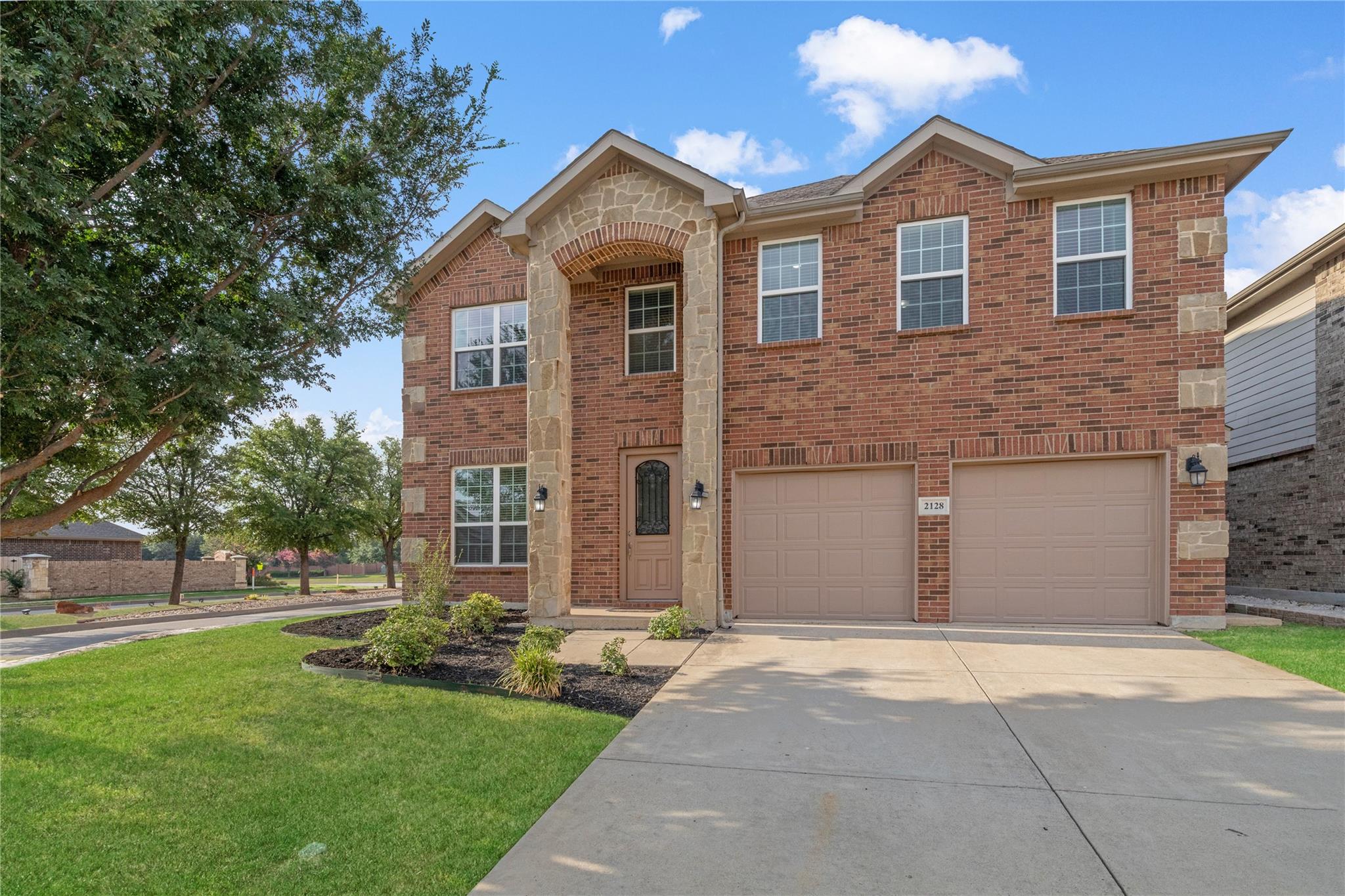 main property photo 34