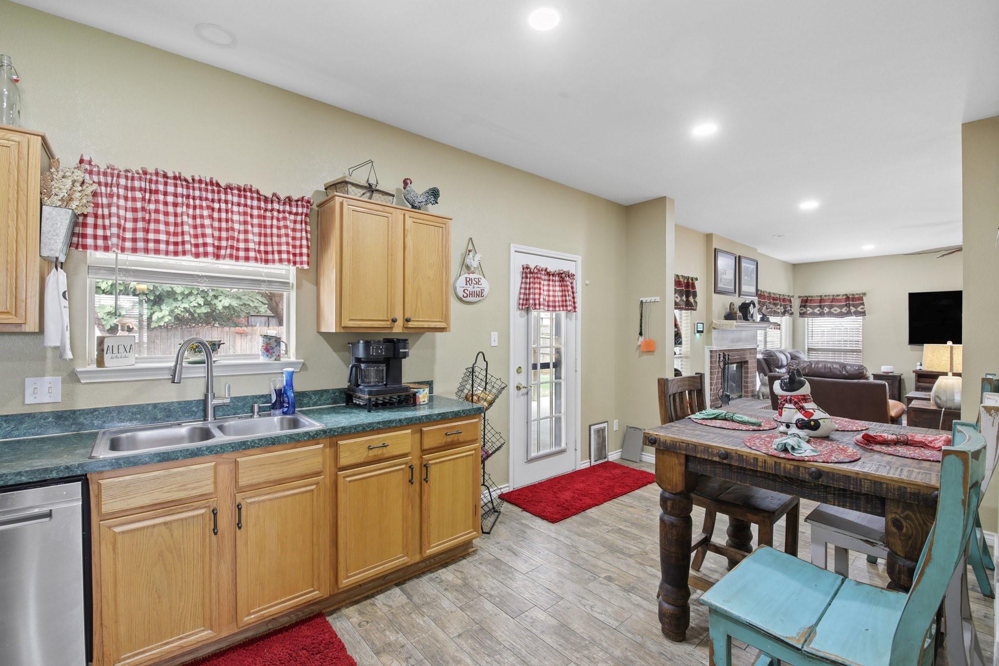main property photo 15
