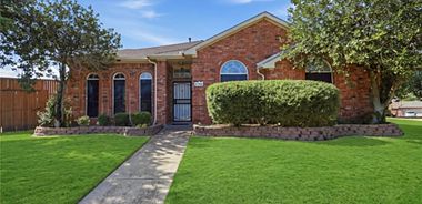 image of property with 3 Bed | 2 Bath | 1,708 Sqft