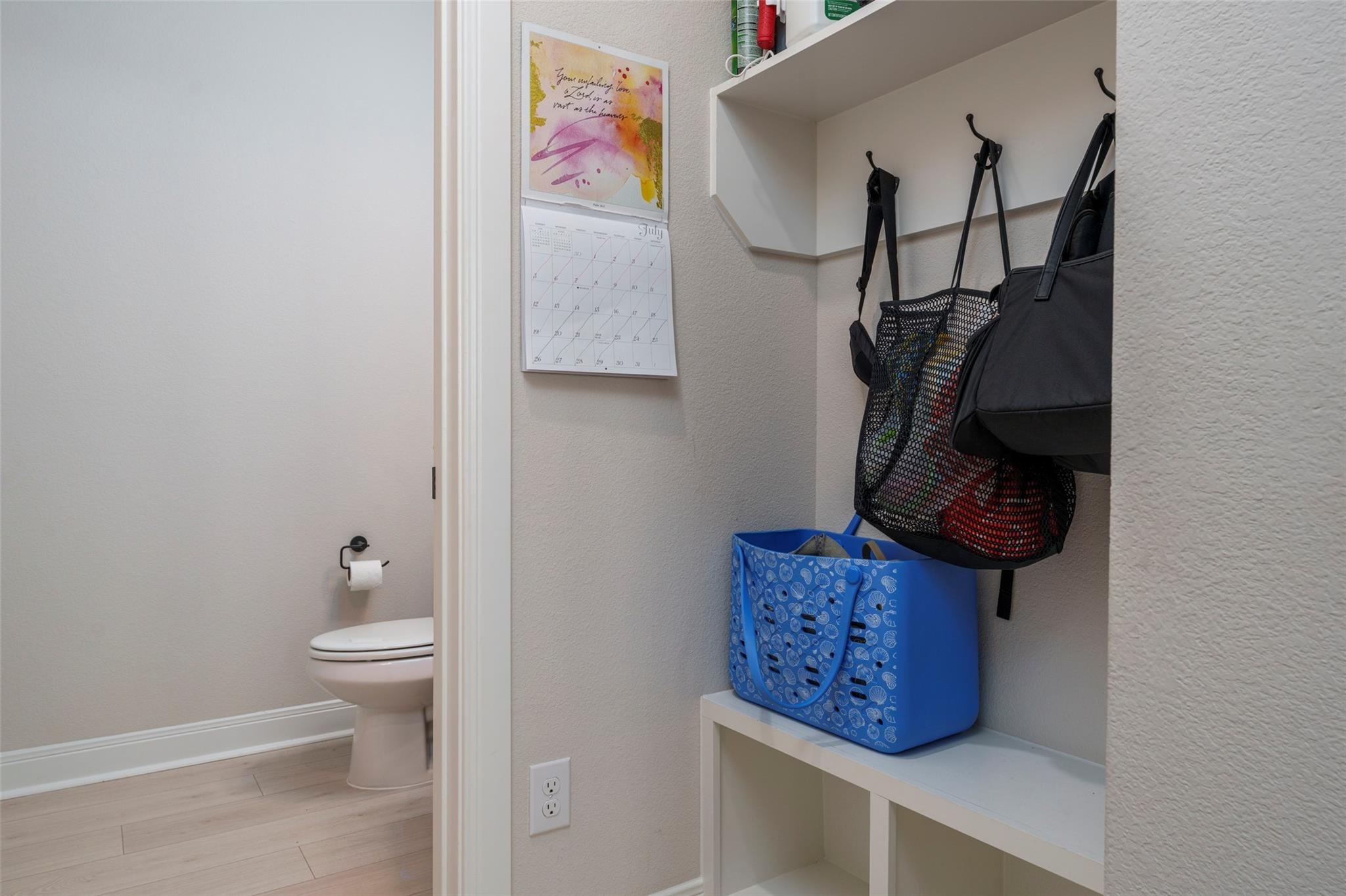 main property photo 12