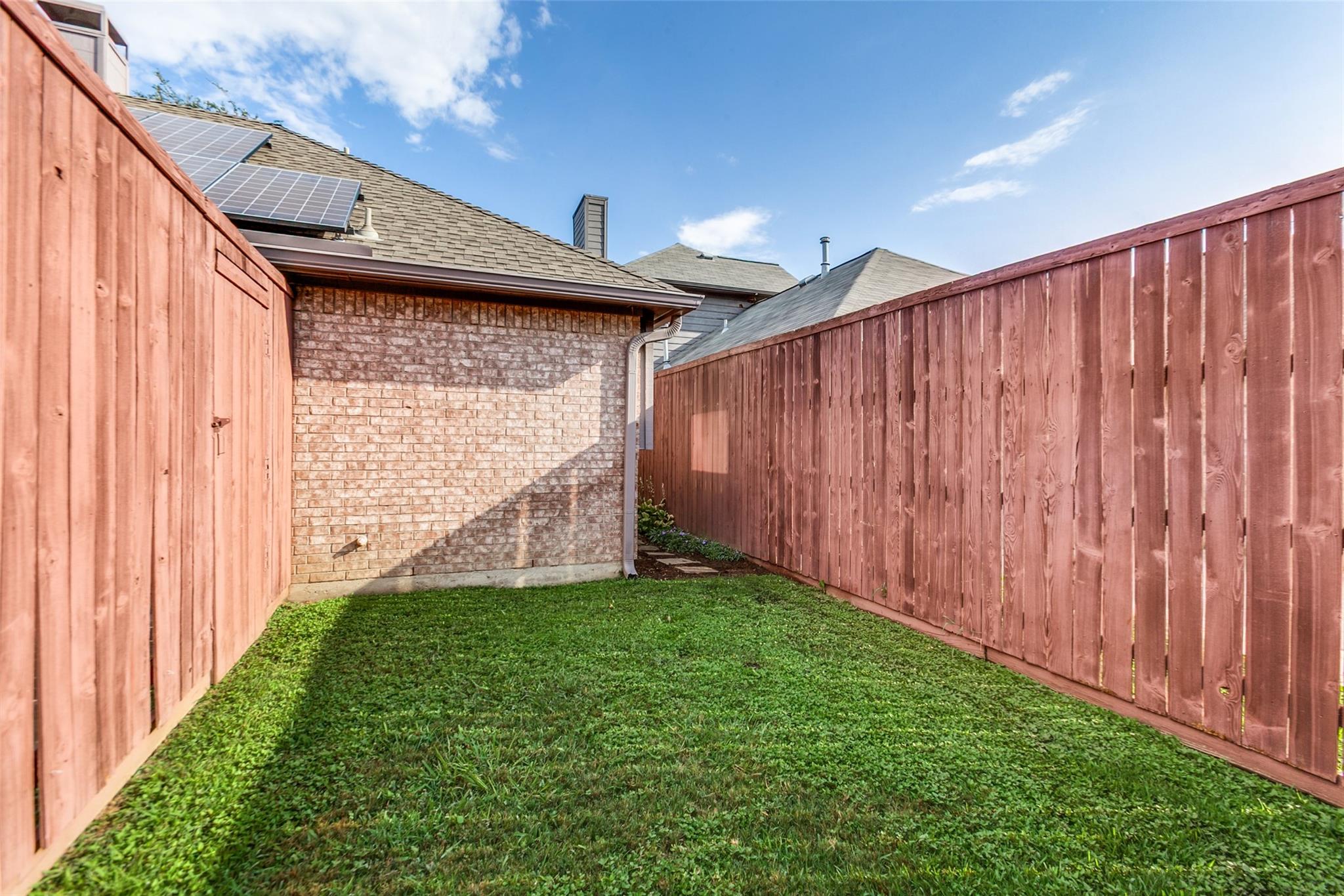 main property photo 38