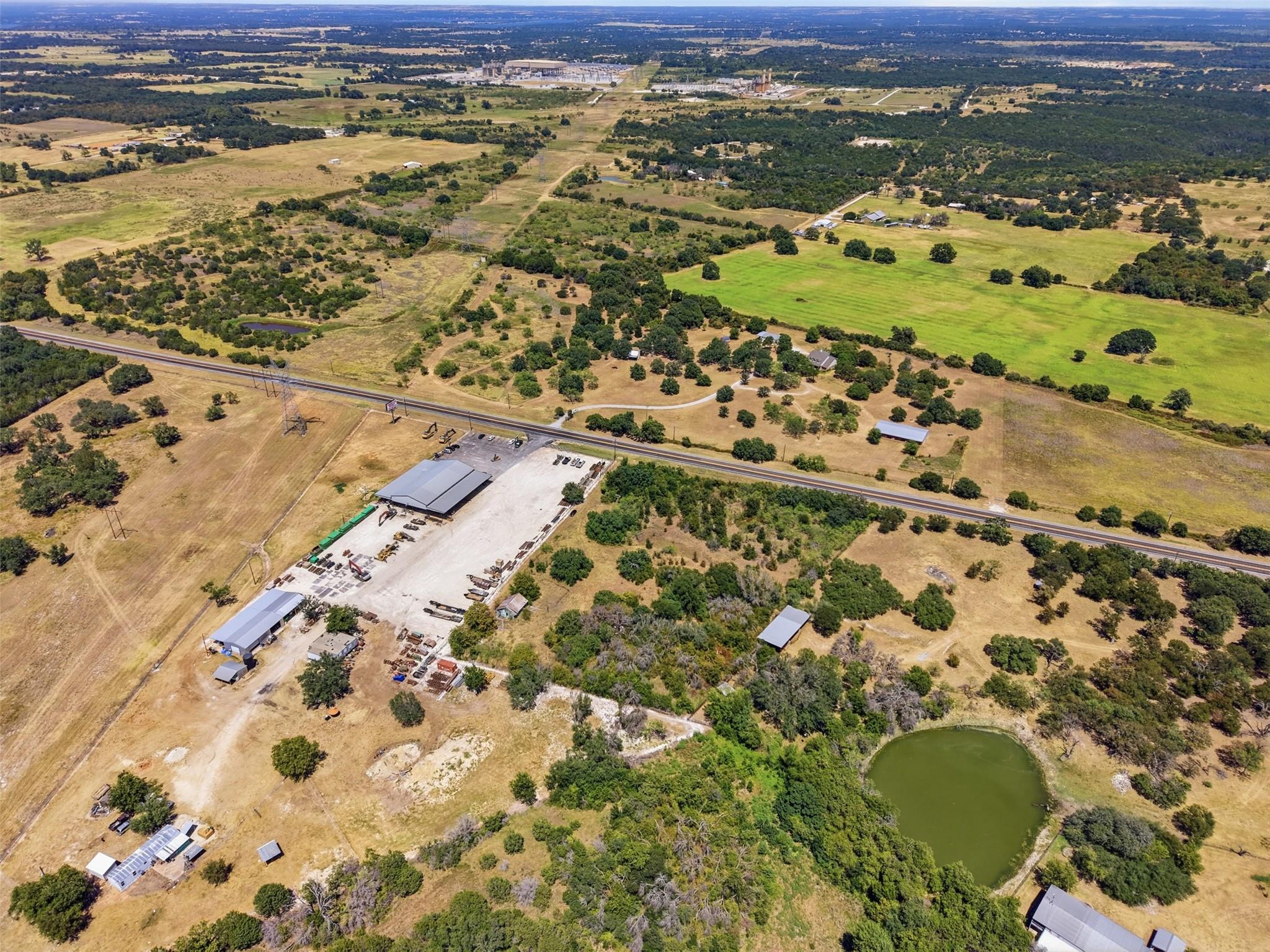 main property photo 5