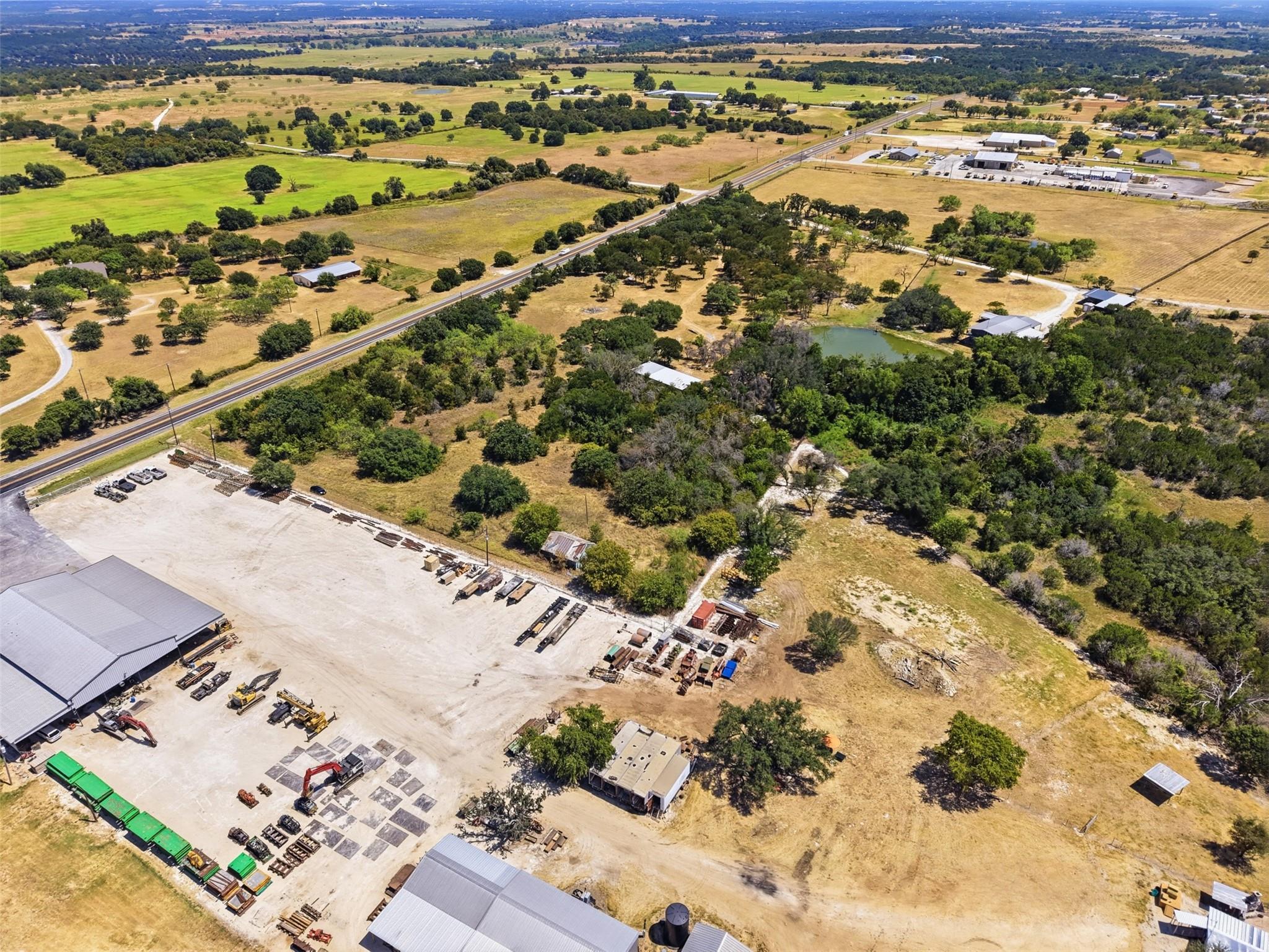 main property photo 9