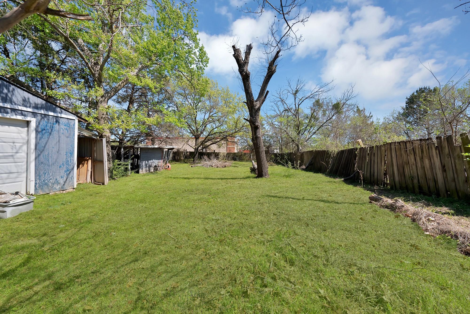 main property photo 21