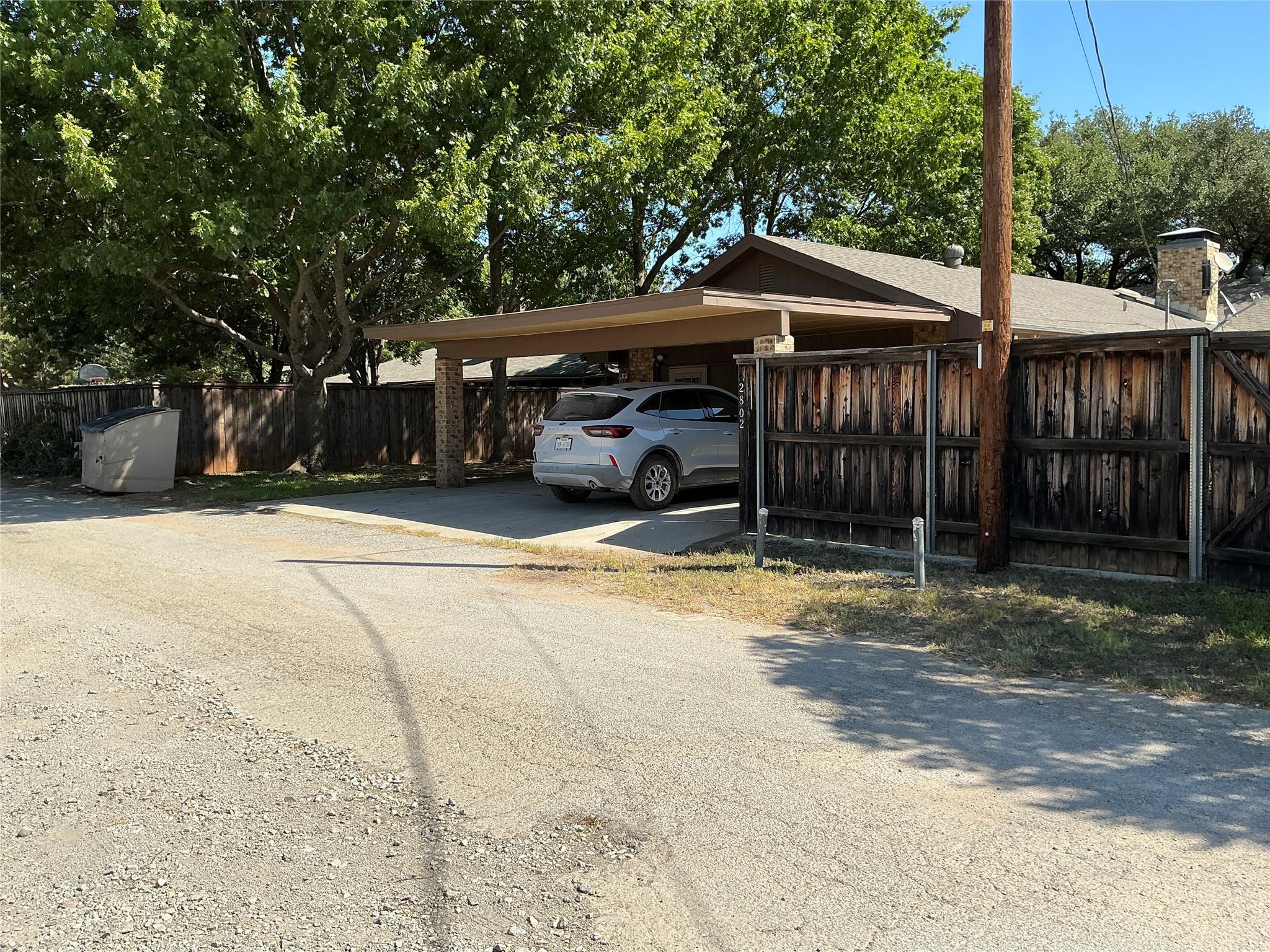 main property photo 34