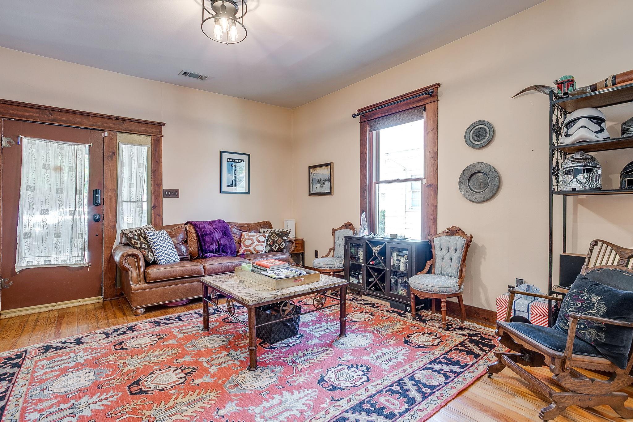 main property photo 15