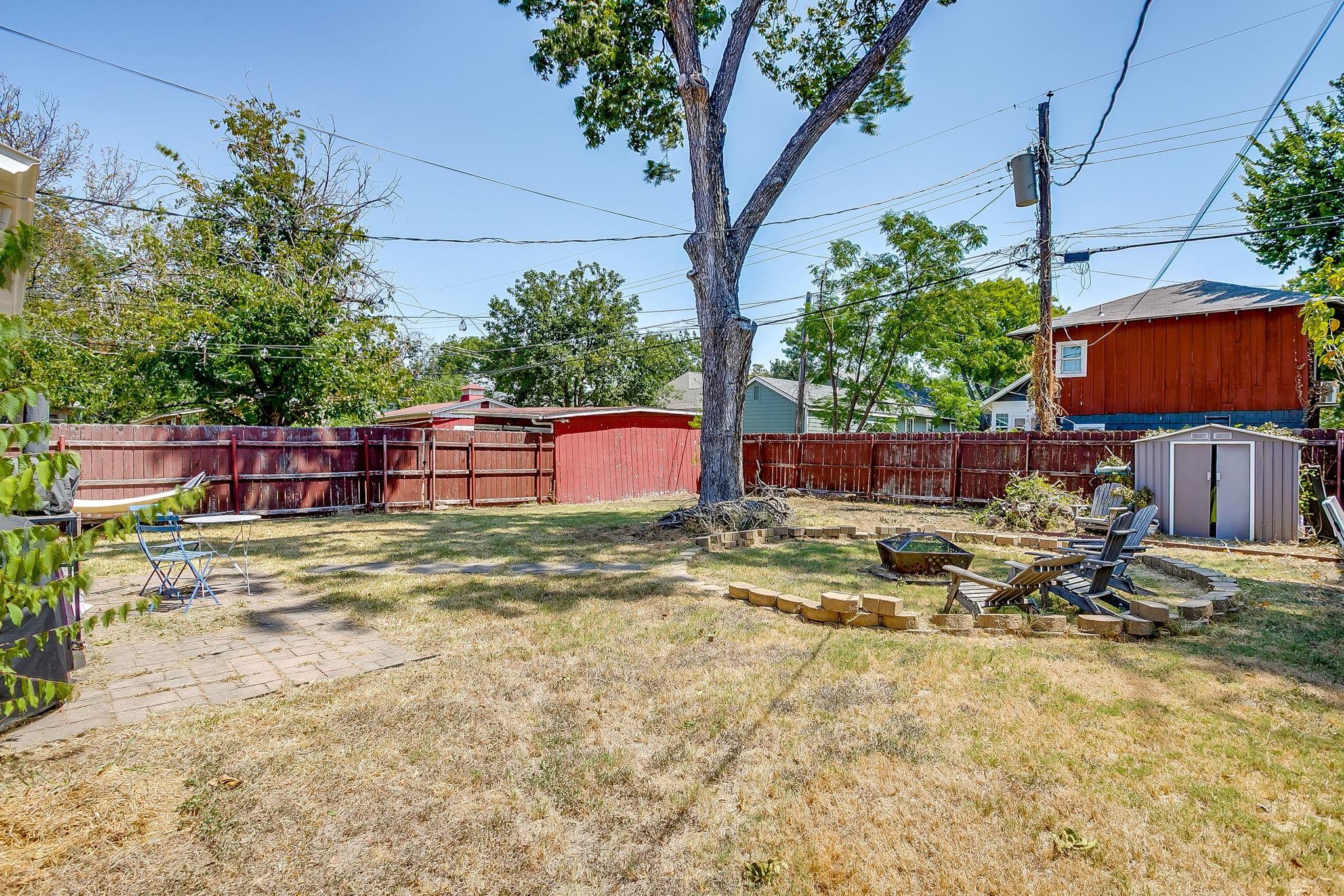main property photo 35