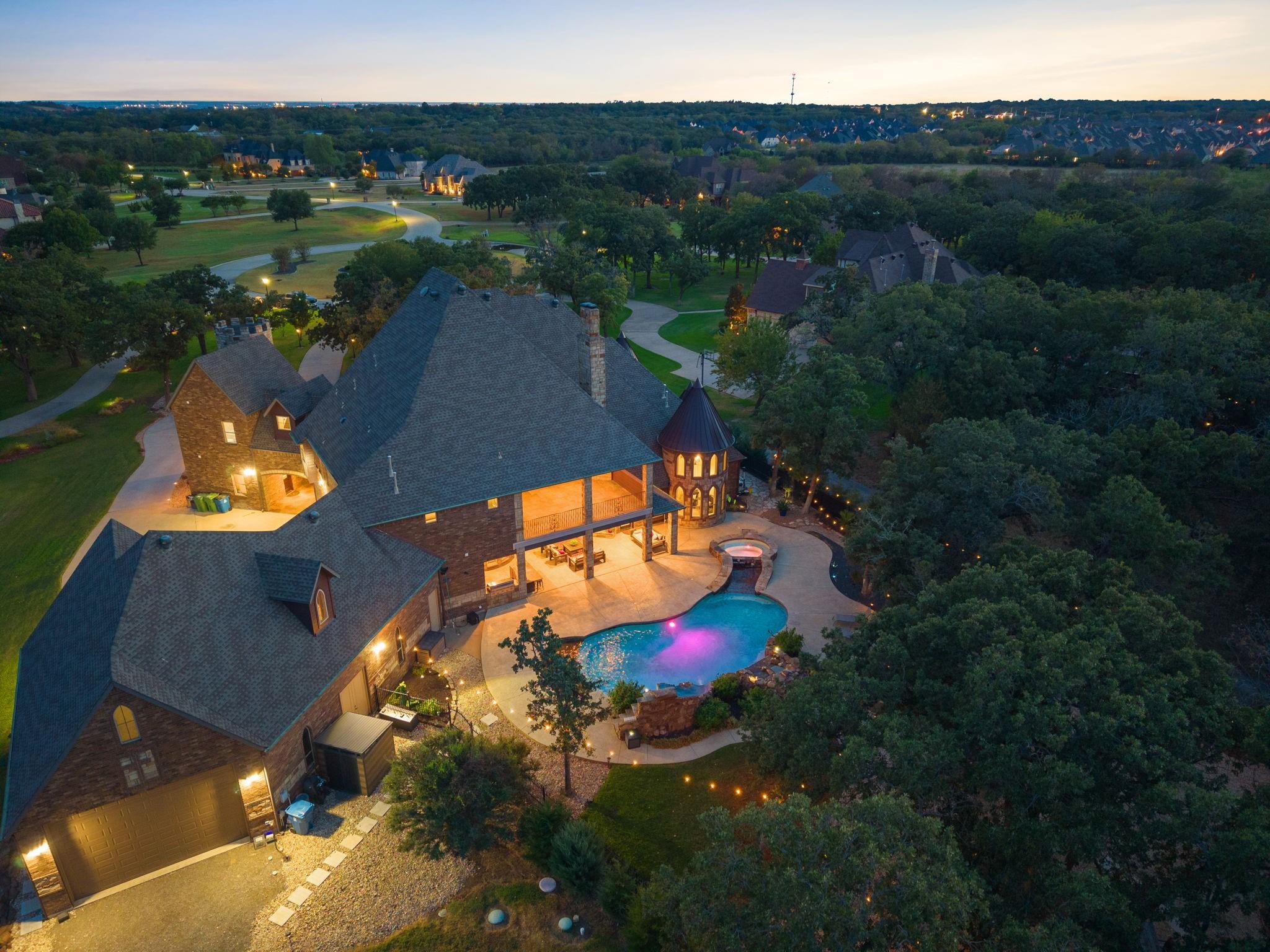 main property photo 32