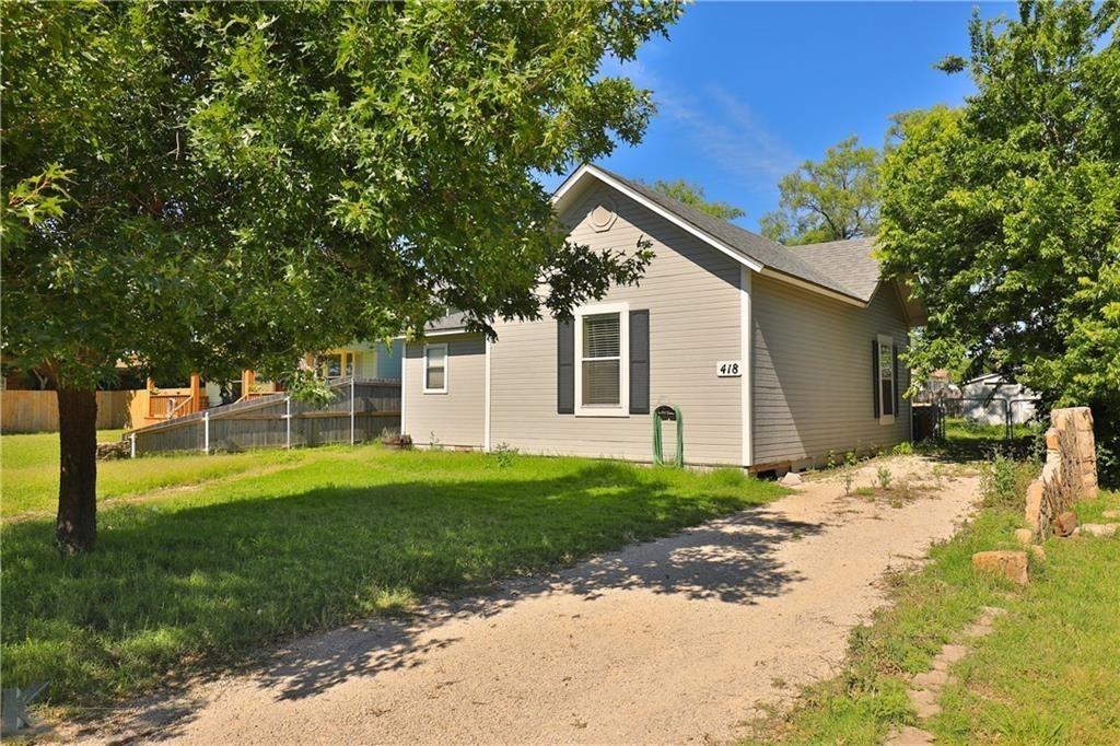 main property photo 13