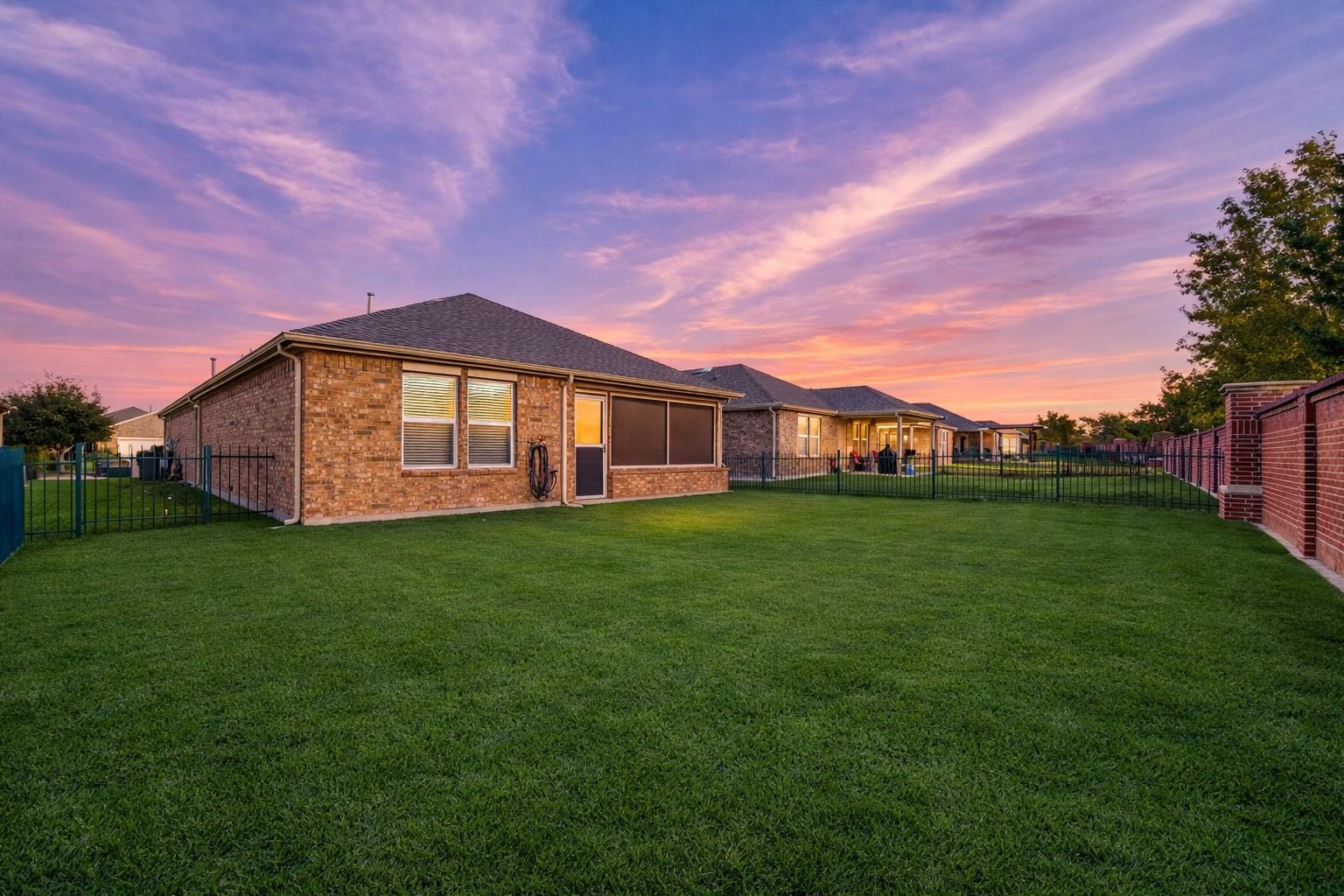 main property photo 21