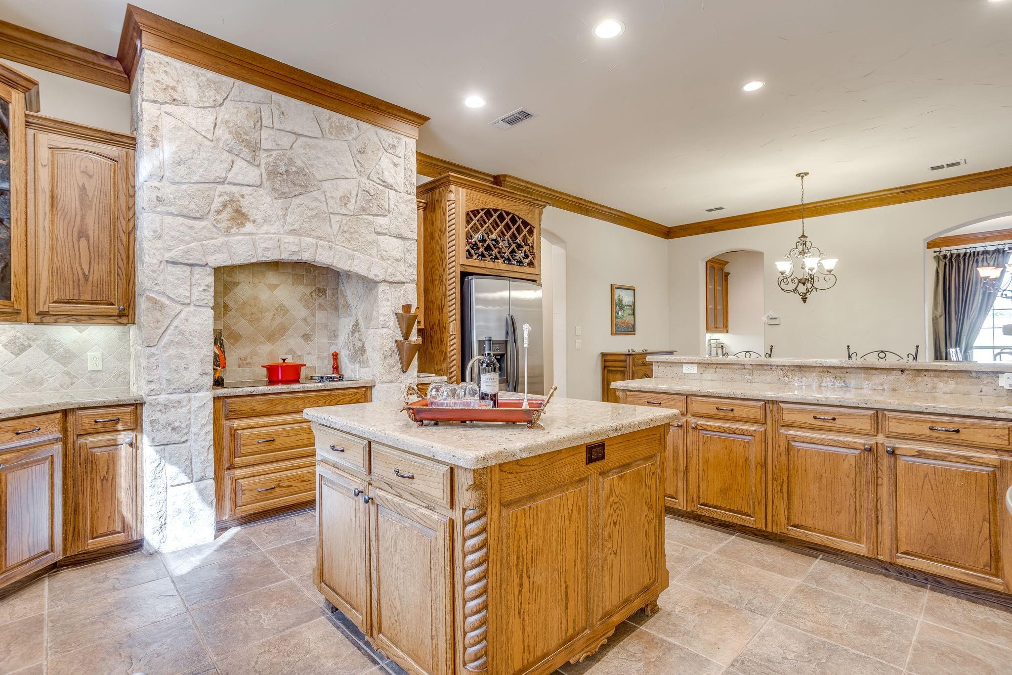 main property photo 13