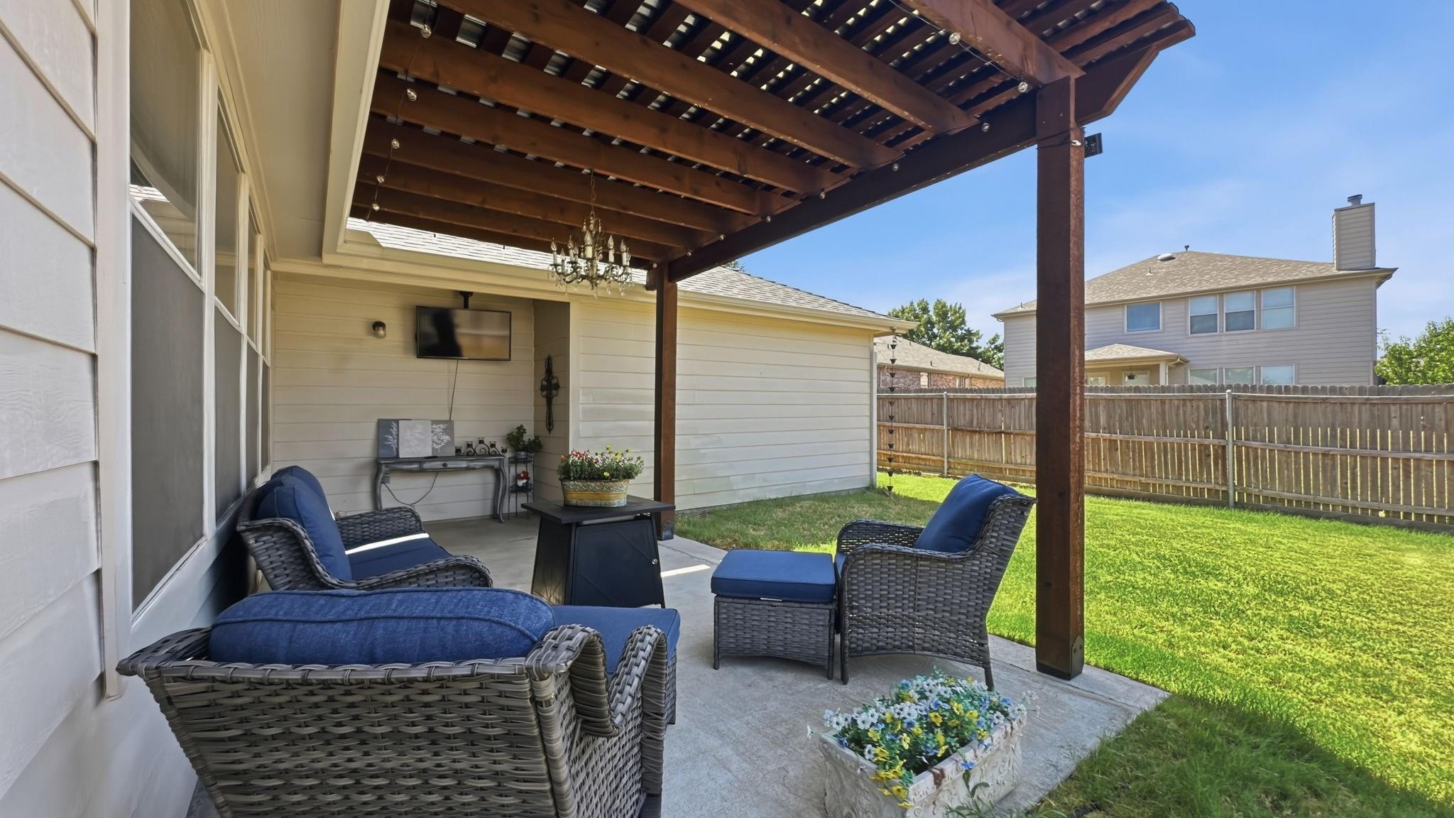 main property photo 26