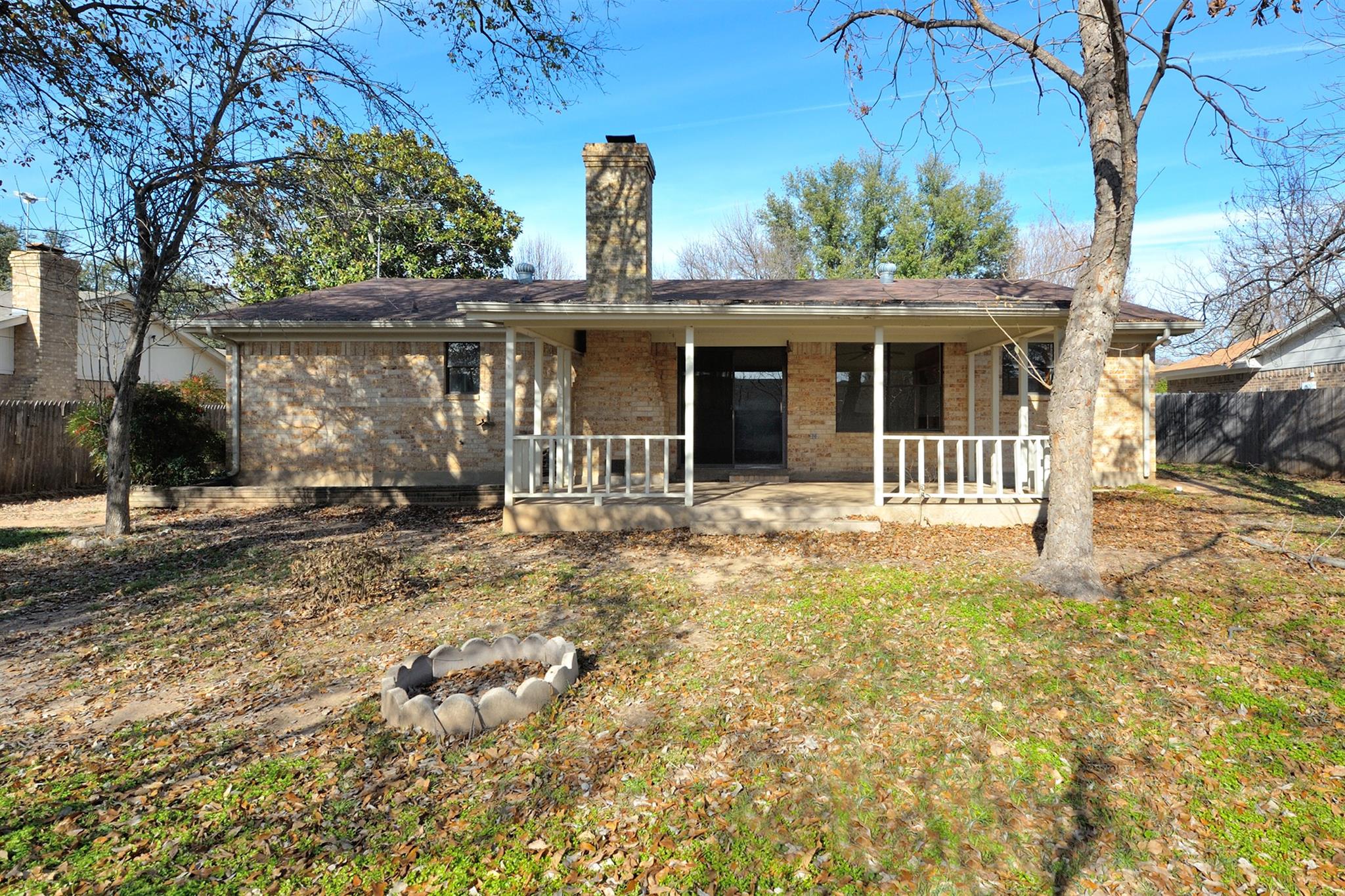 main property photo 22