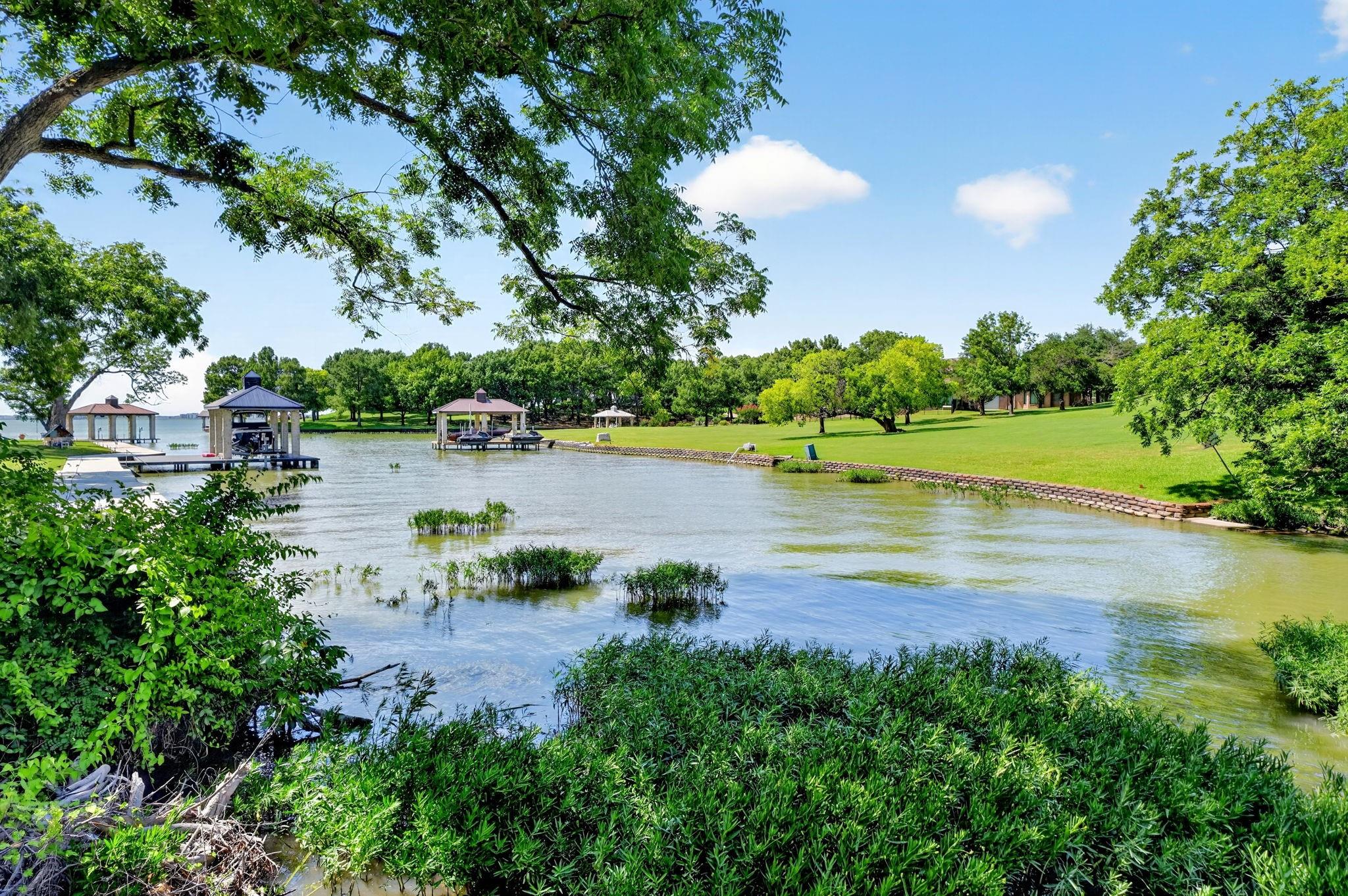 main property photo 34