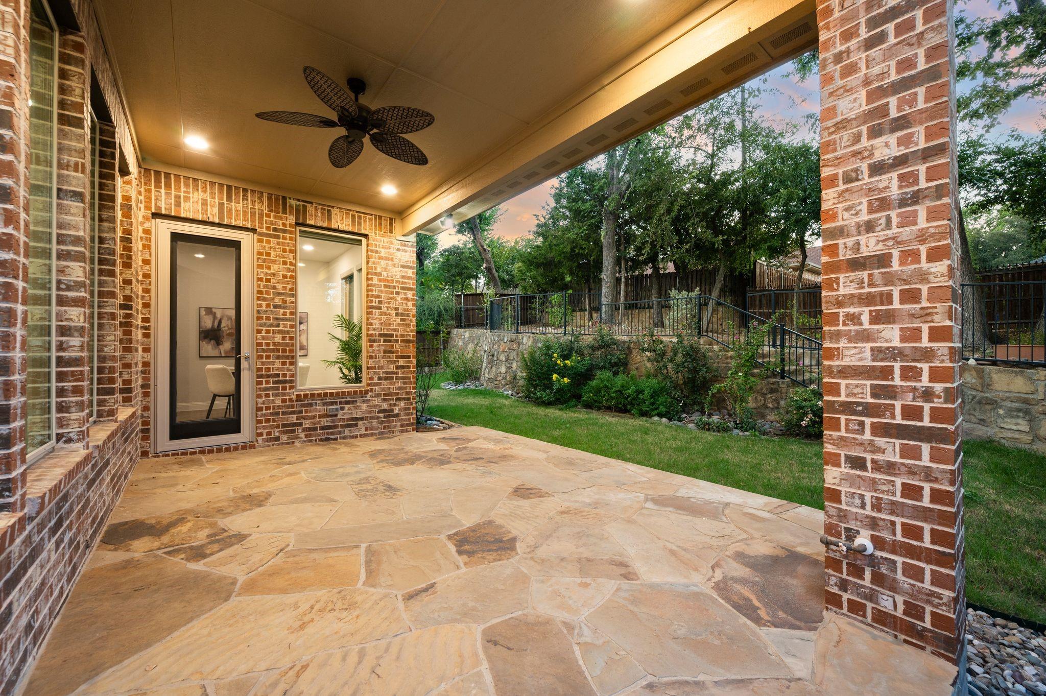 main property photo 34