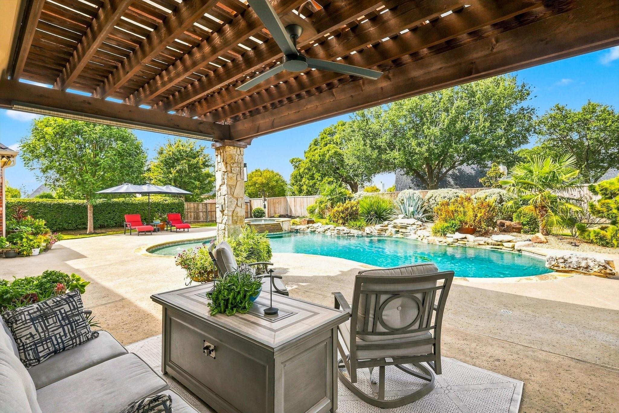 main property photo 31