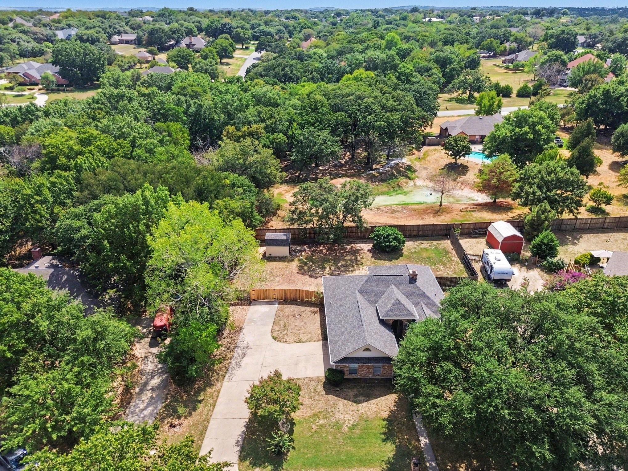 main property photo 26