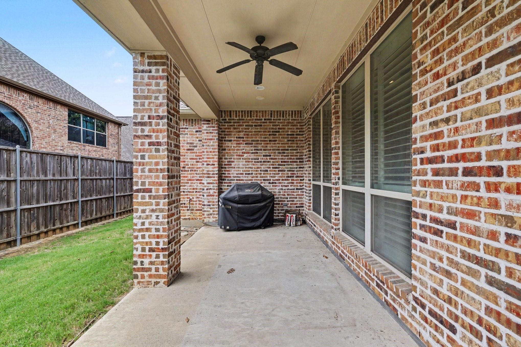 main property photo 34